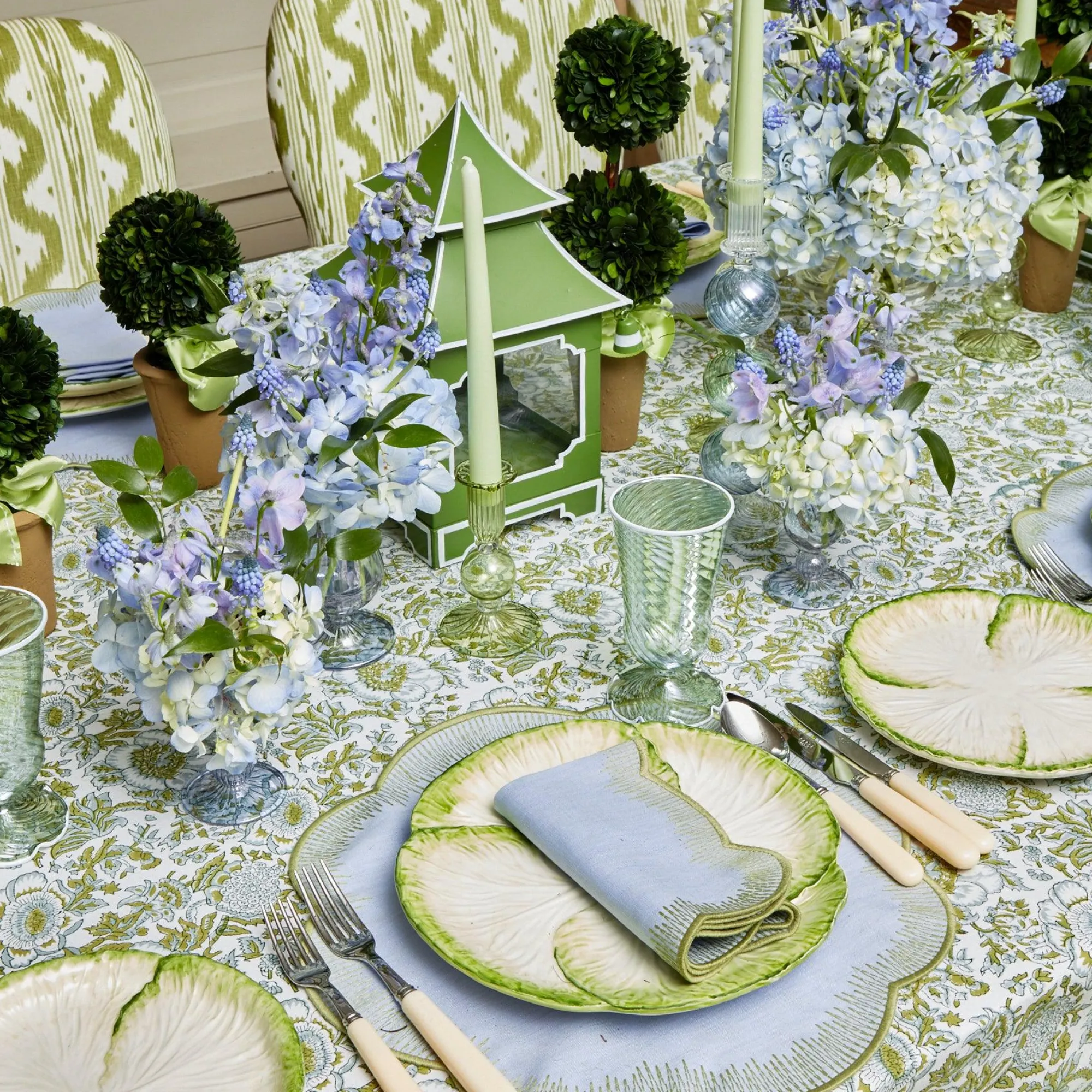 alathea_blue__green_linen_2.webp Sale Alathea Blue & Green Linen Napkins (Set Of 4) Napkins