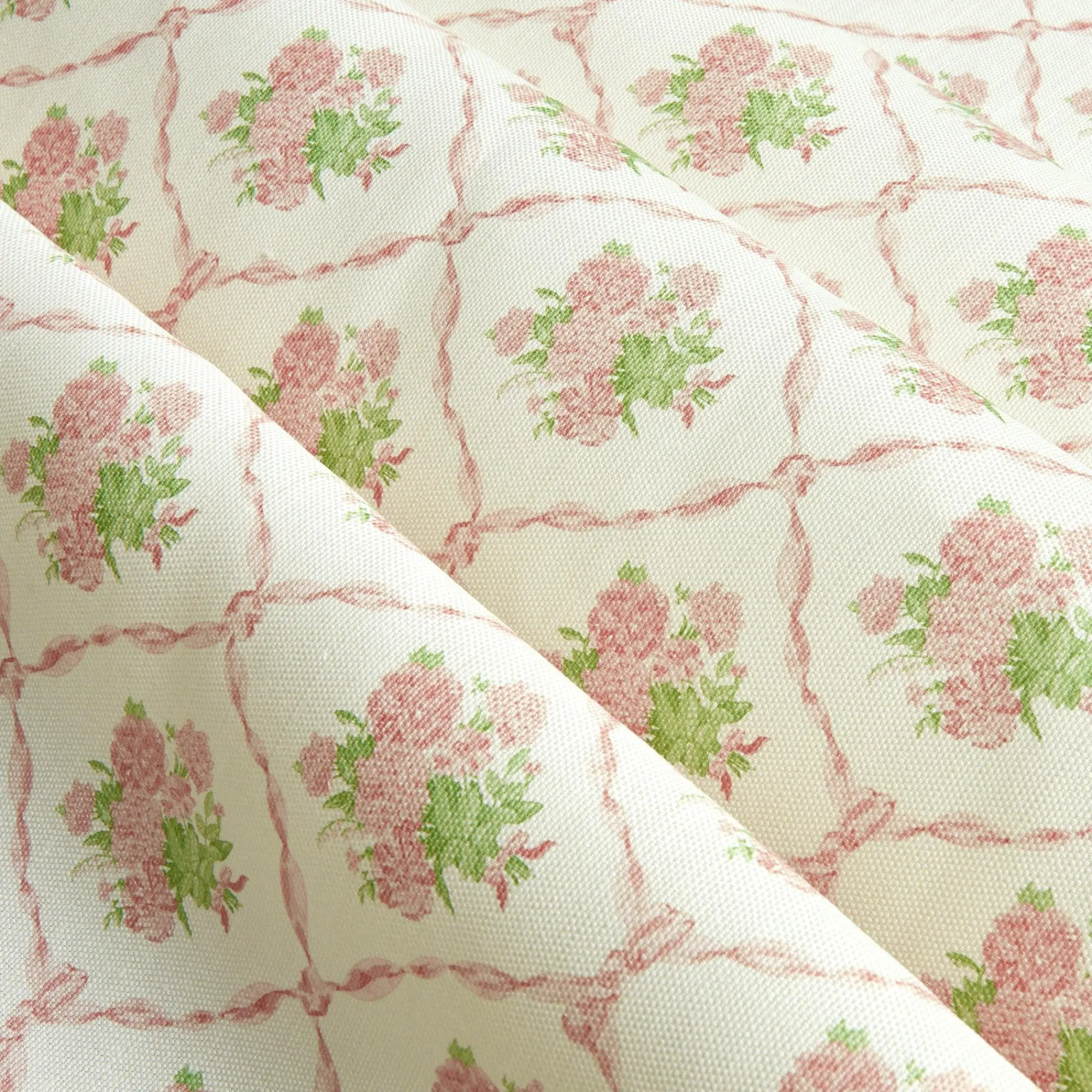 alices_bouquet_fabric_pin_0.webp Discount Alice's Bouquet Fabric (Pink) Serena Fresson Fabrics