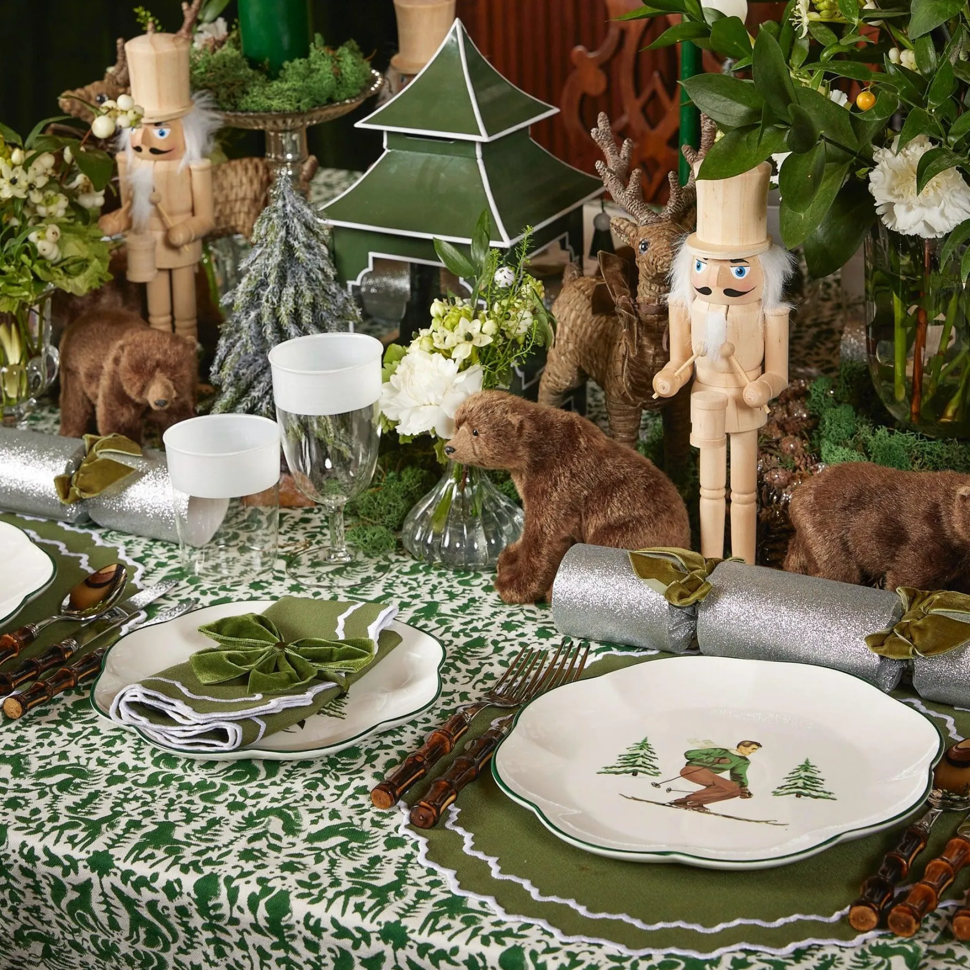 beatrice_forest_green_nap_12.webp Online Beatrice Forest Green Napkins (Set Of 4) Napkins