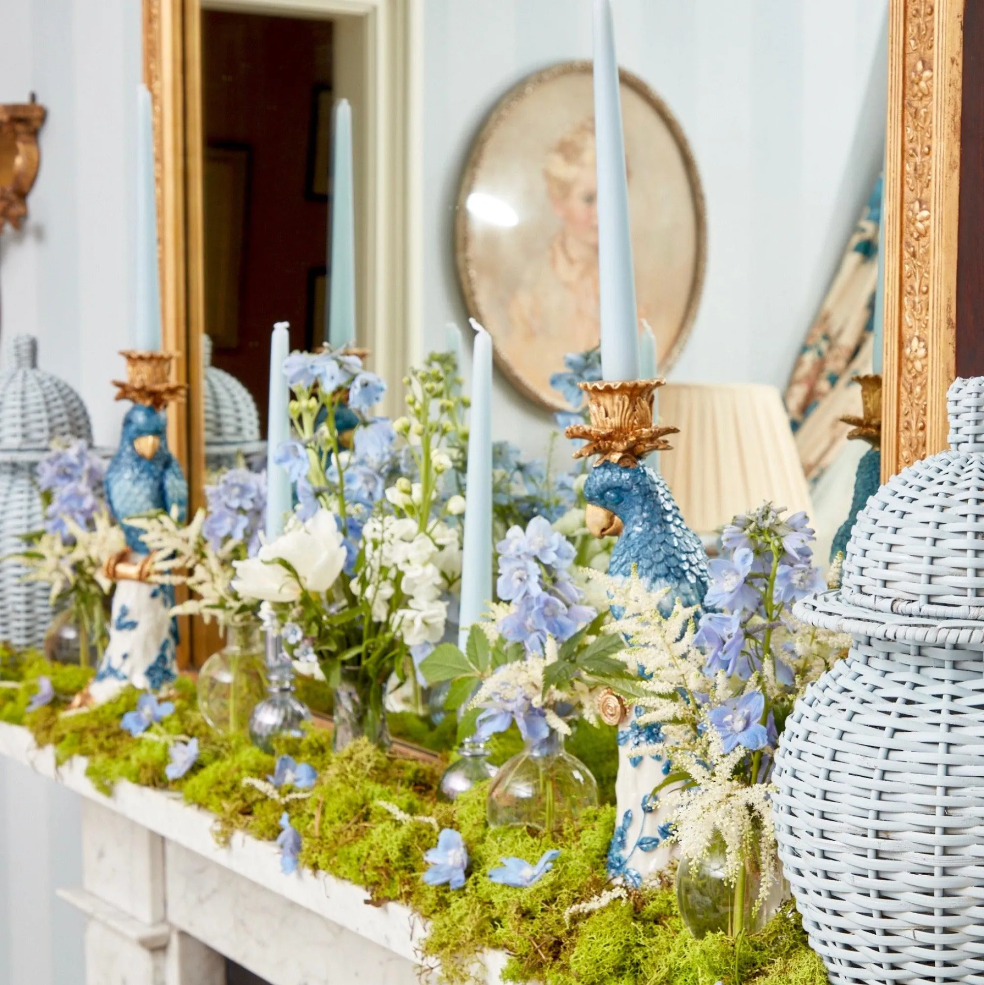 blue__white_parrot_candle_3.webp Best Sale Blue & White Parrot Candle Holder (Pair) Candle Holders