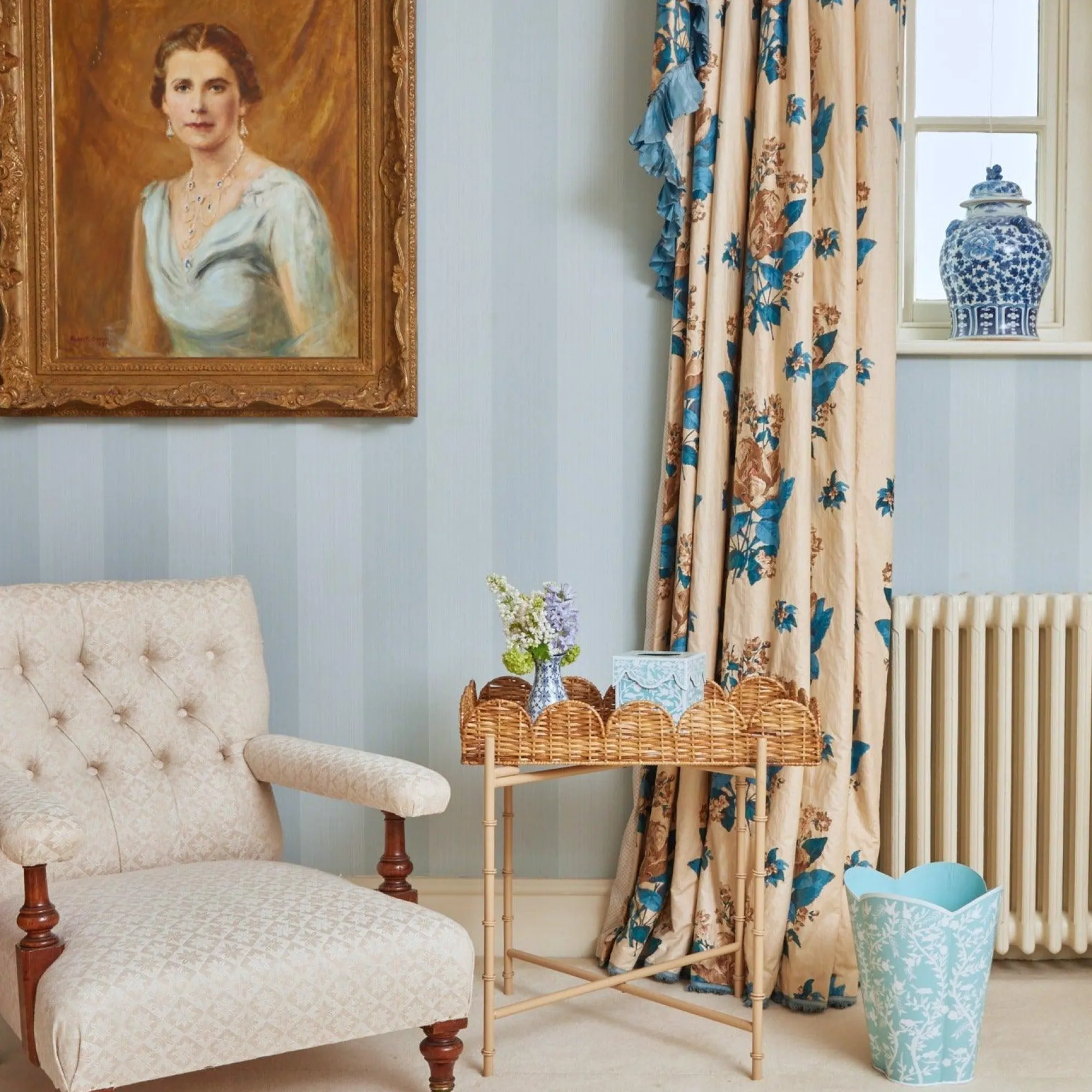 blue_floral_toleware_set_8-1.webp Best Blue Floral Toleware Set Vases