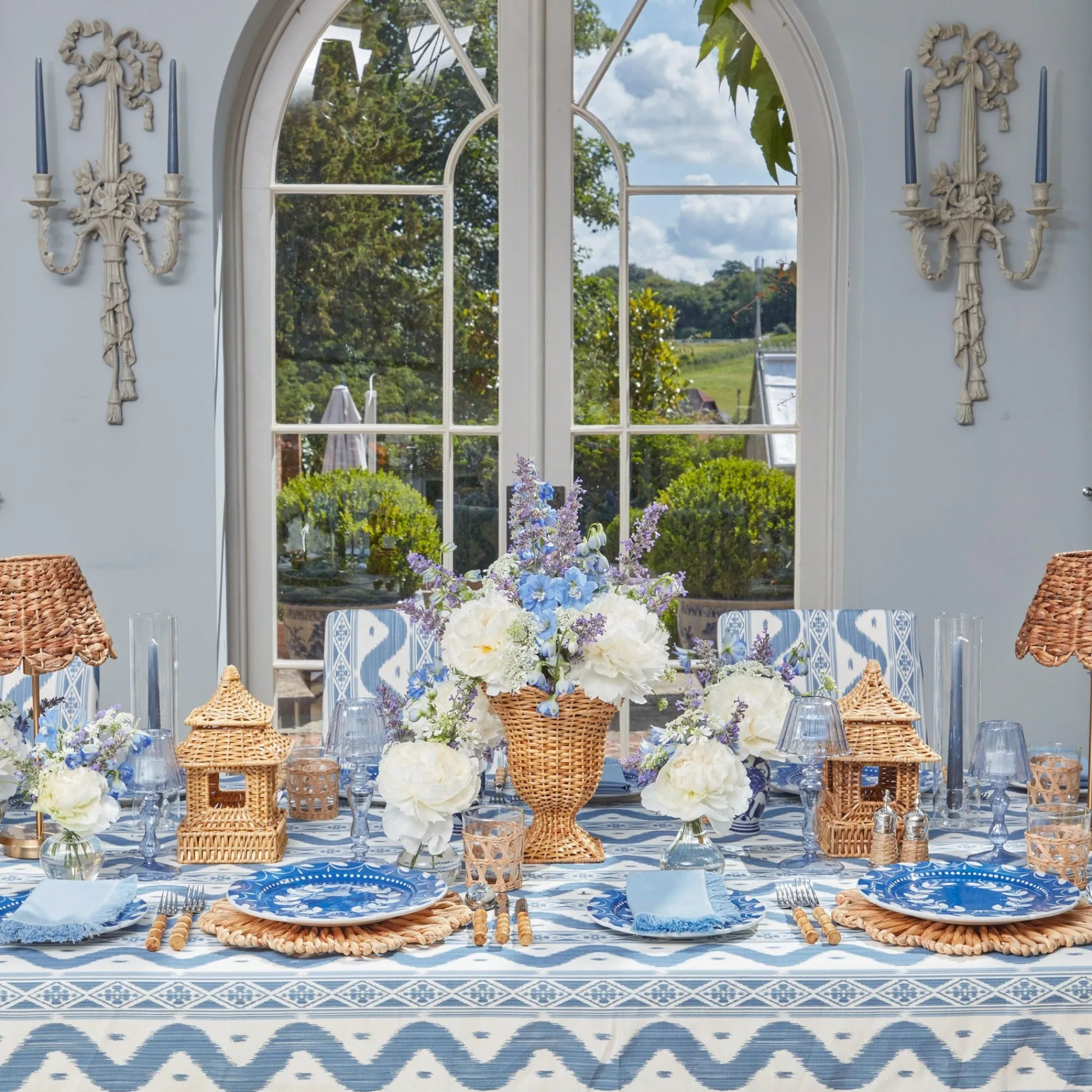 blue_glass_lantern_tea_li_3-3.webp Discount Blue Glass Lantern Tea Light Holder (Pair) - 18 Cm Candle Holders