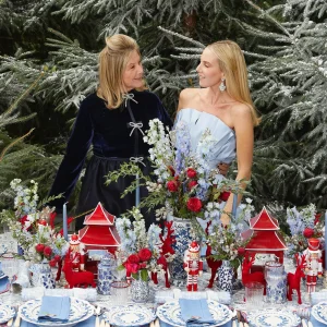 Cheap Blue Hand Embroidered Father Christmas Napkins (Set Of 4) Napkins