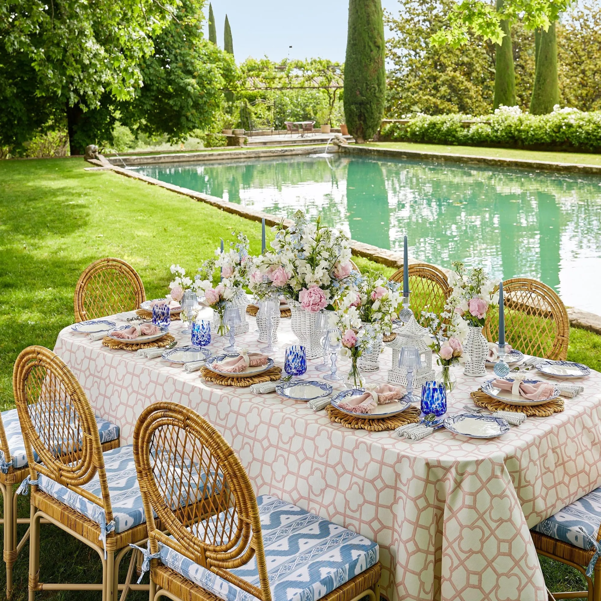 blue_ikat_seat_pad_cushio_14.webp Store Blue Ikat Seat Pad Cushion Cushions