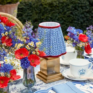 Flash Sale Blue Lotus Lampshade Lamps & Lighting