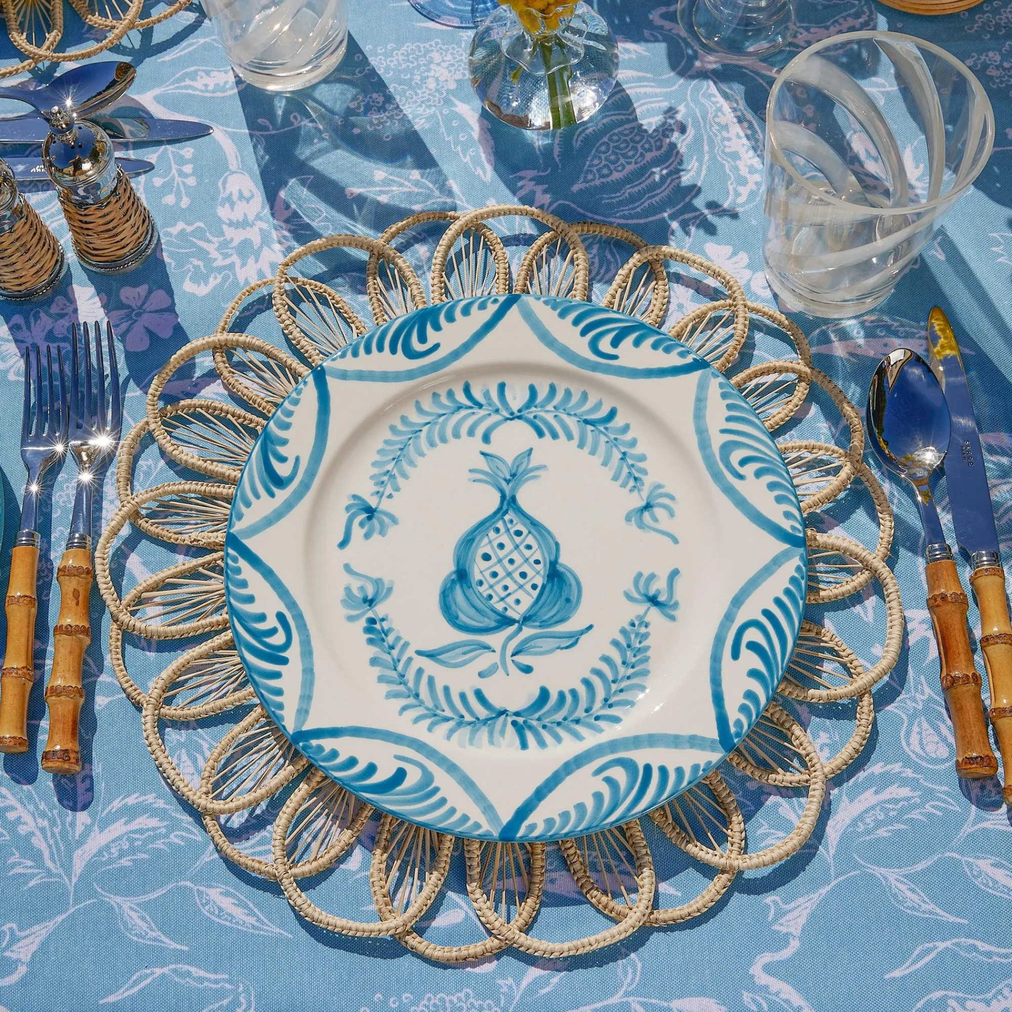 blue_melograno_dinner_pla_1.webp Flash Sale Blue Melograno Dinner Plates (Set Of 4) Crockery Sets