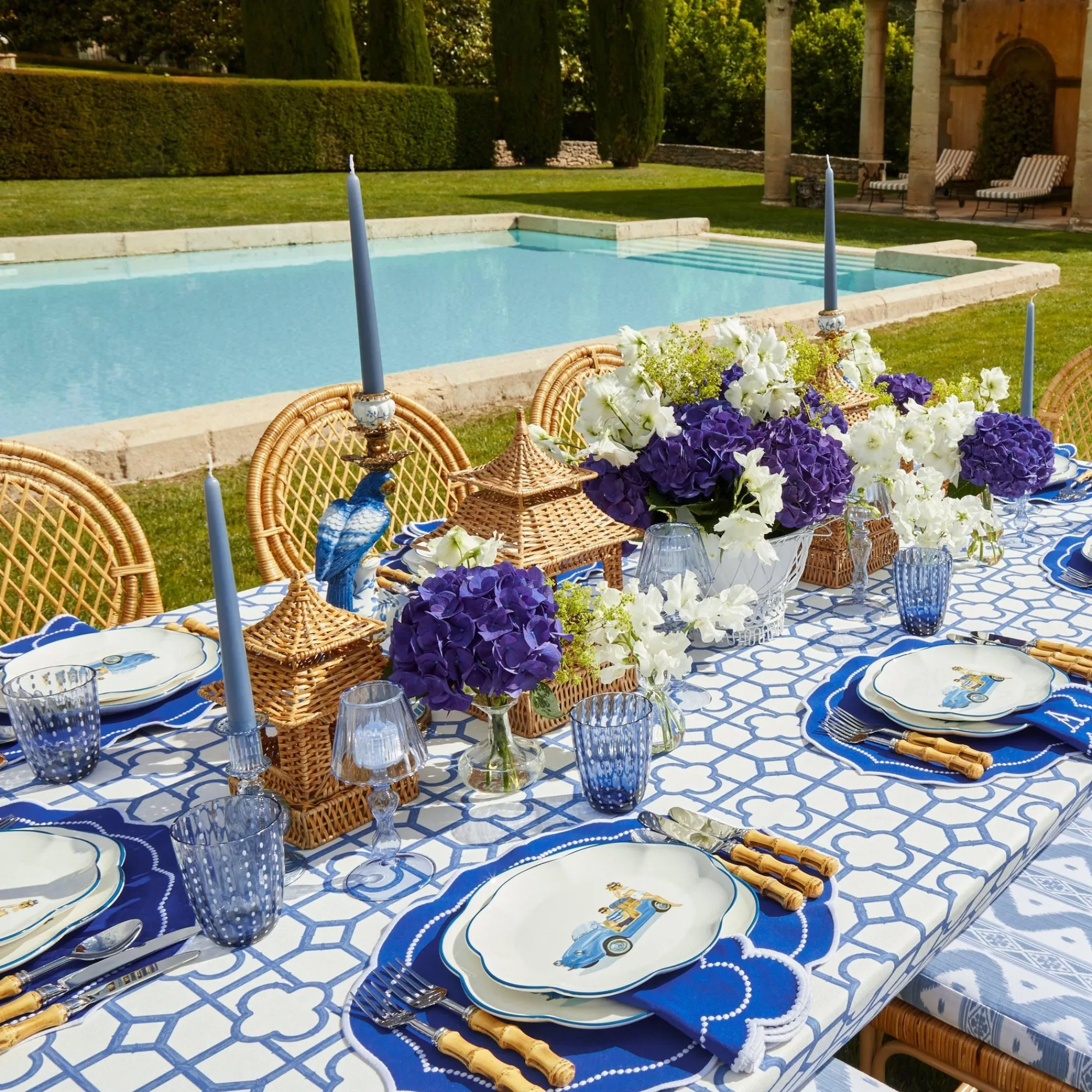 blue_parrot_candle_holder_1.webp Clearance Blue Parrot Candle Holder (Pair) Candle Holders