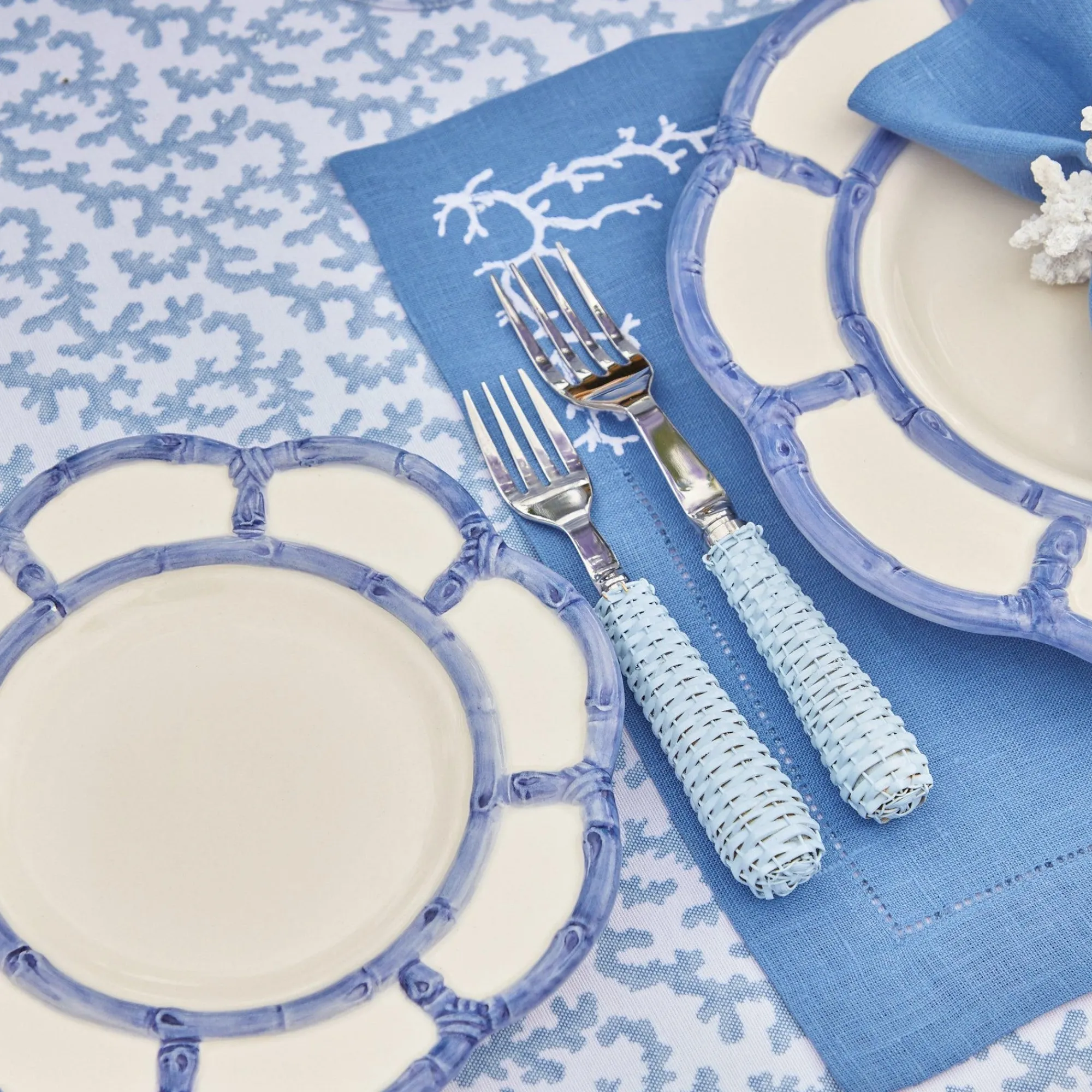 blue_rattan_cutlery__piec_7-1.webp Clearance Blue Rattan Cutlery (5 Piece) Cutlery Sets