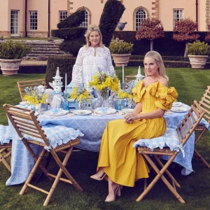 Discount Blue Tulip Dinner Plates (Set Of 4) Crockery Sets