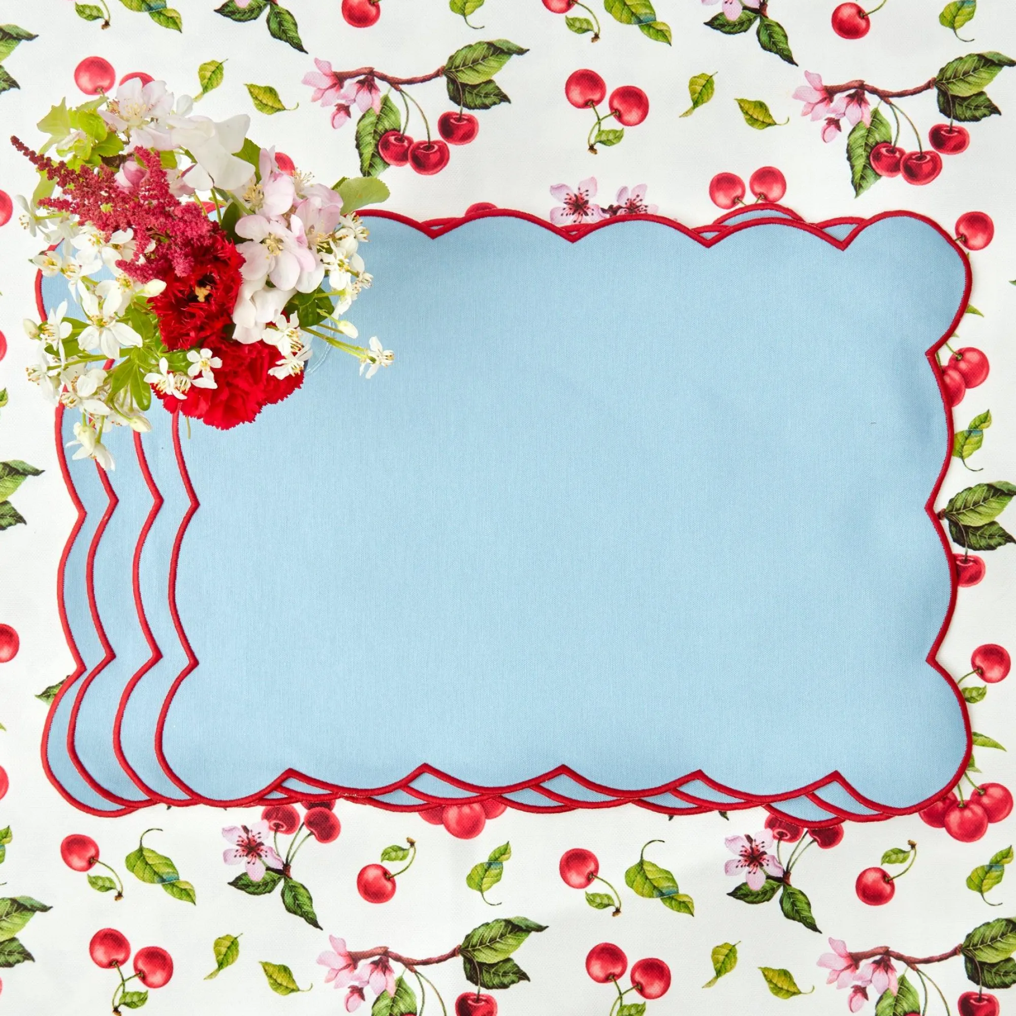 blue_with_red_scallop_pla_0-1.webp Cheap Blue With Red Scallop Placemat (Set Of 4) Placemats