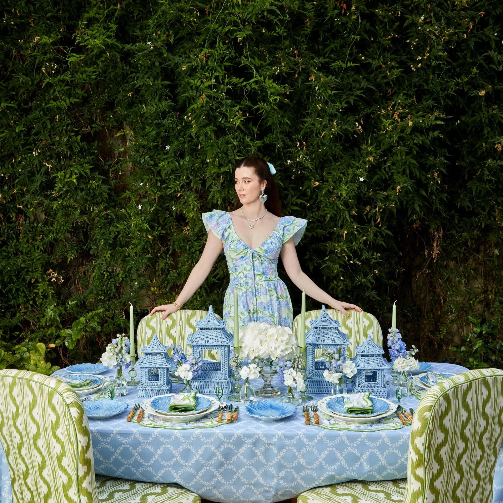 camilla_hydrangea_napkins_3.webp Store Camilla Hydrangea Napkins (Set Of 4) Napkins