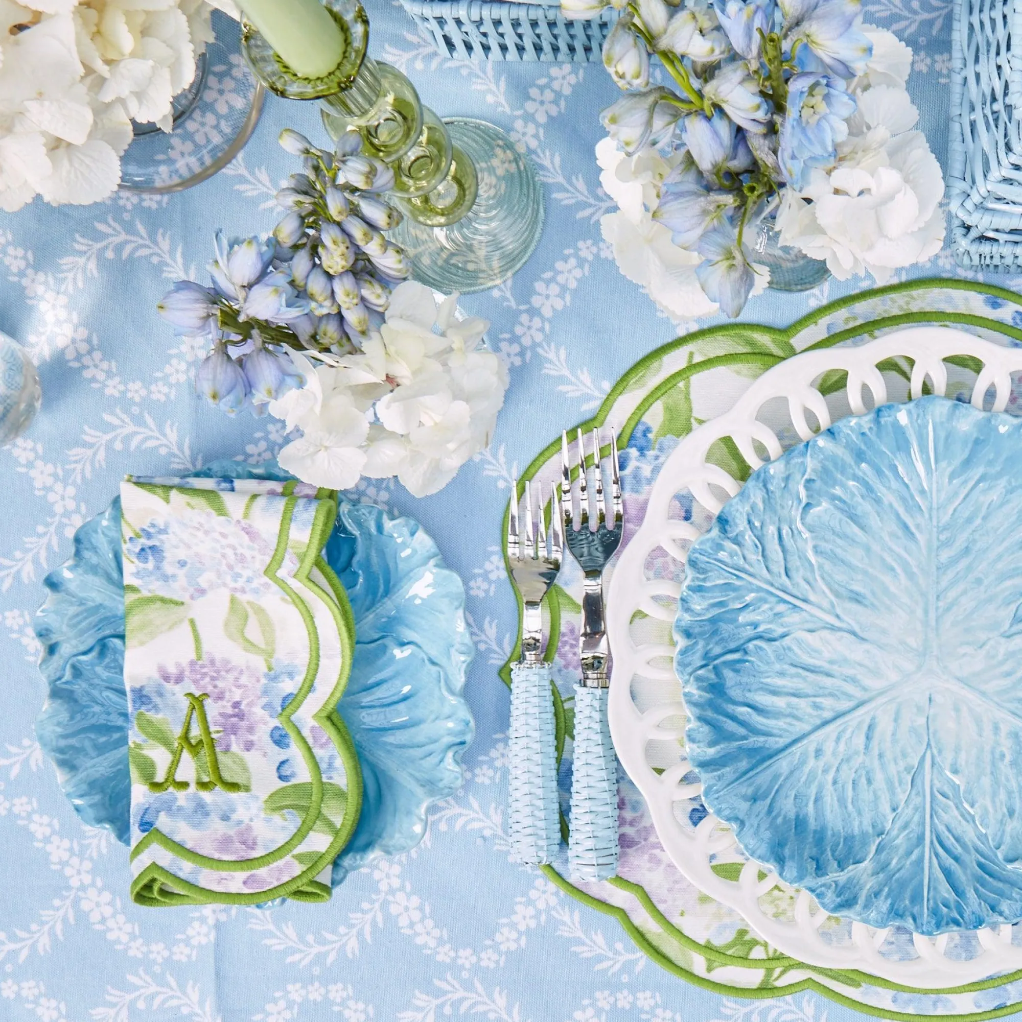 camilla_hydrangea_placema_8.webp Store Camilla Hydrangea Placemats & Napkins (Set Of 4) Table Linen Sets