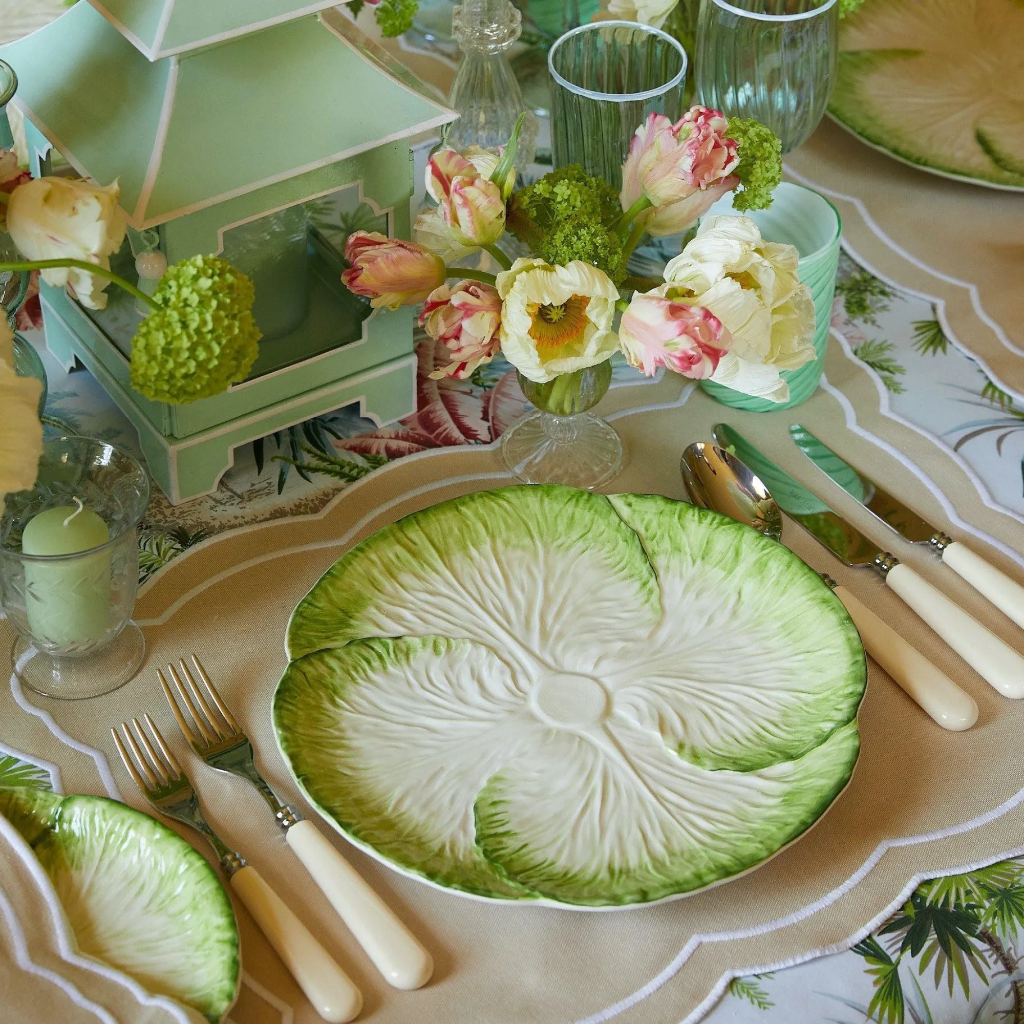 capri_lettuce_dinner_plat_17-2.webp Store Capri Lettuce Dinner Plate (Set Of 4) Crockery Sets