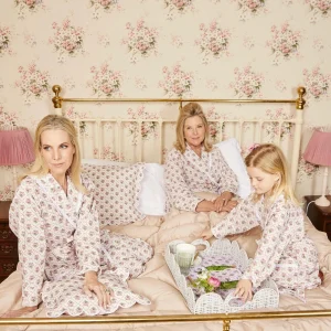 Hot Children's Pink Bouquet Dressing Gown Aprons & Robes