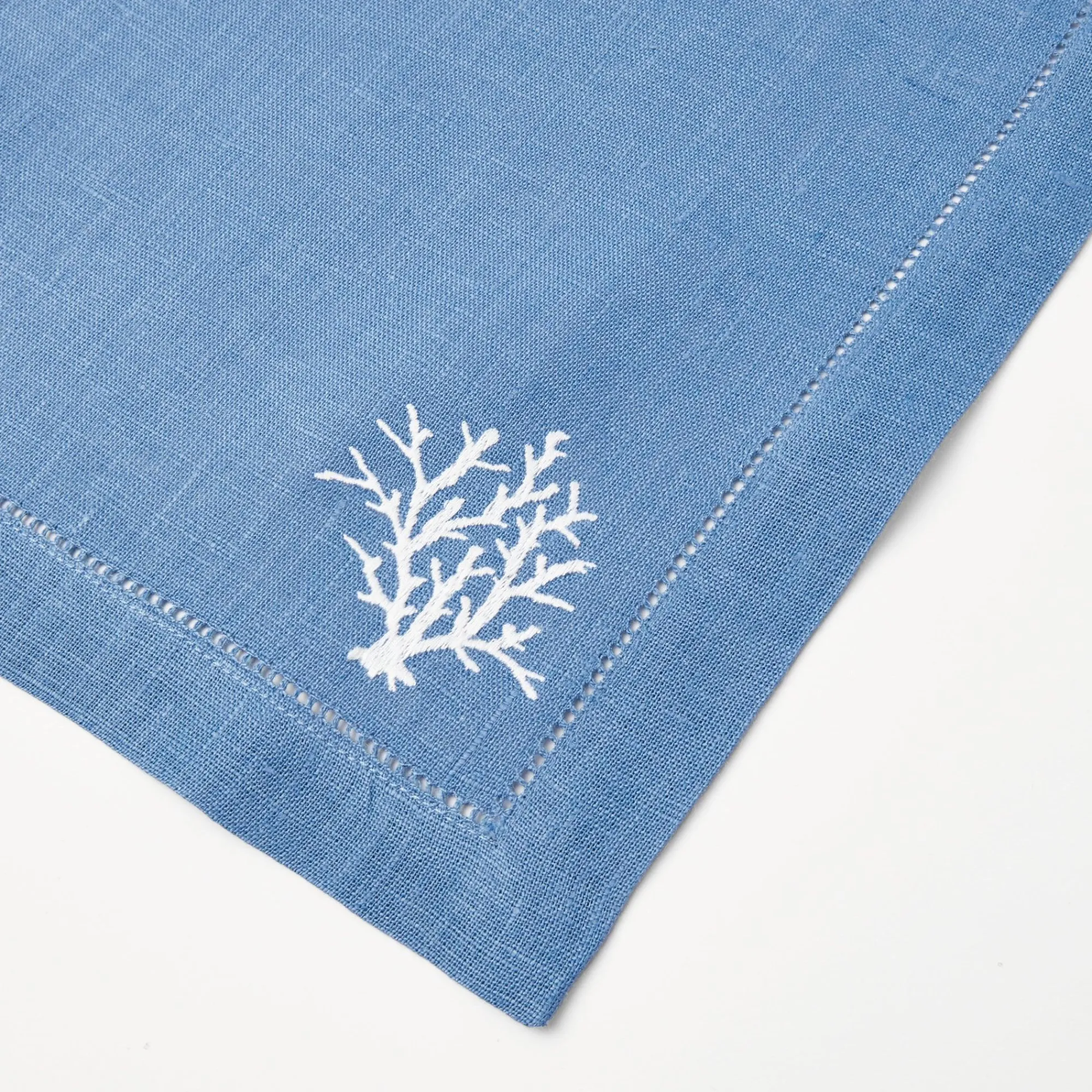 coral_blue_linen_napkins__12.webp Sale Coral Blue Linen Napkins (Set Of 4) Napkins