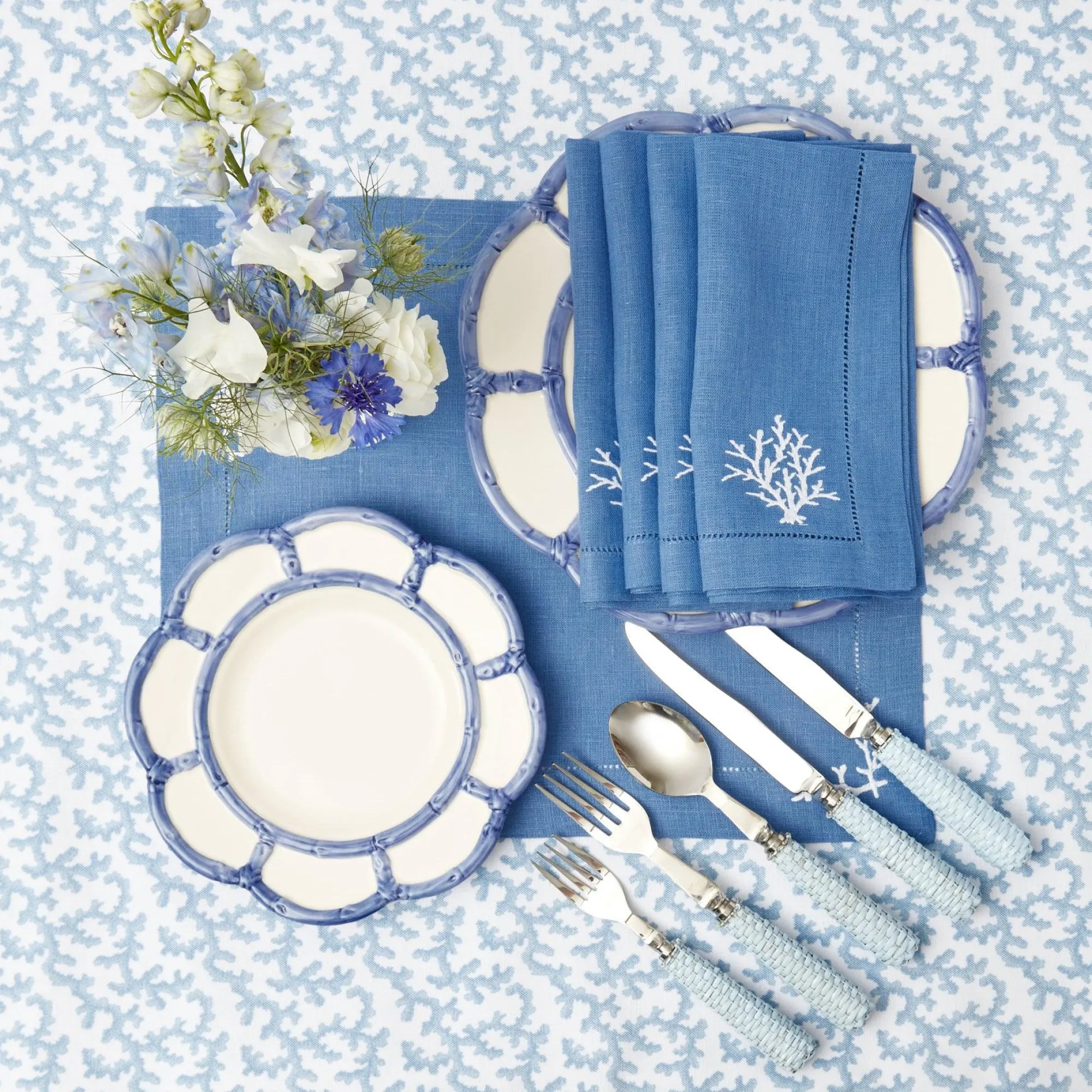 coral_blue_linen_set_13.webp Hot Coral Blue Linen Set Table Linen Sets