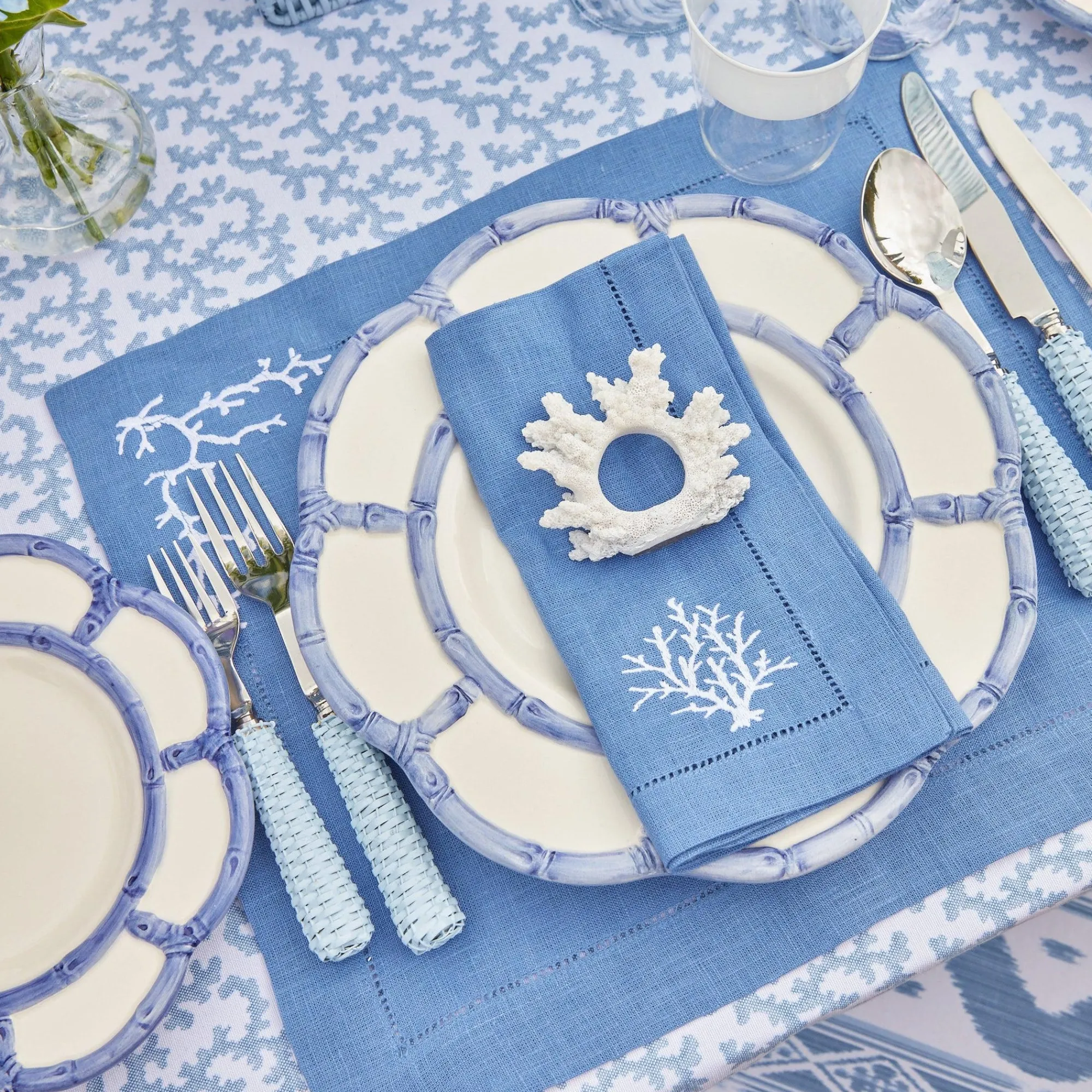 coral_blue_linen_set_7.webp Hot Coral Blue Linen Set Table Linen Sets