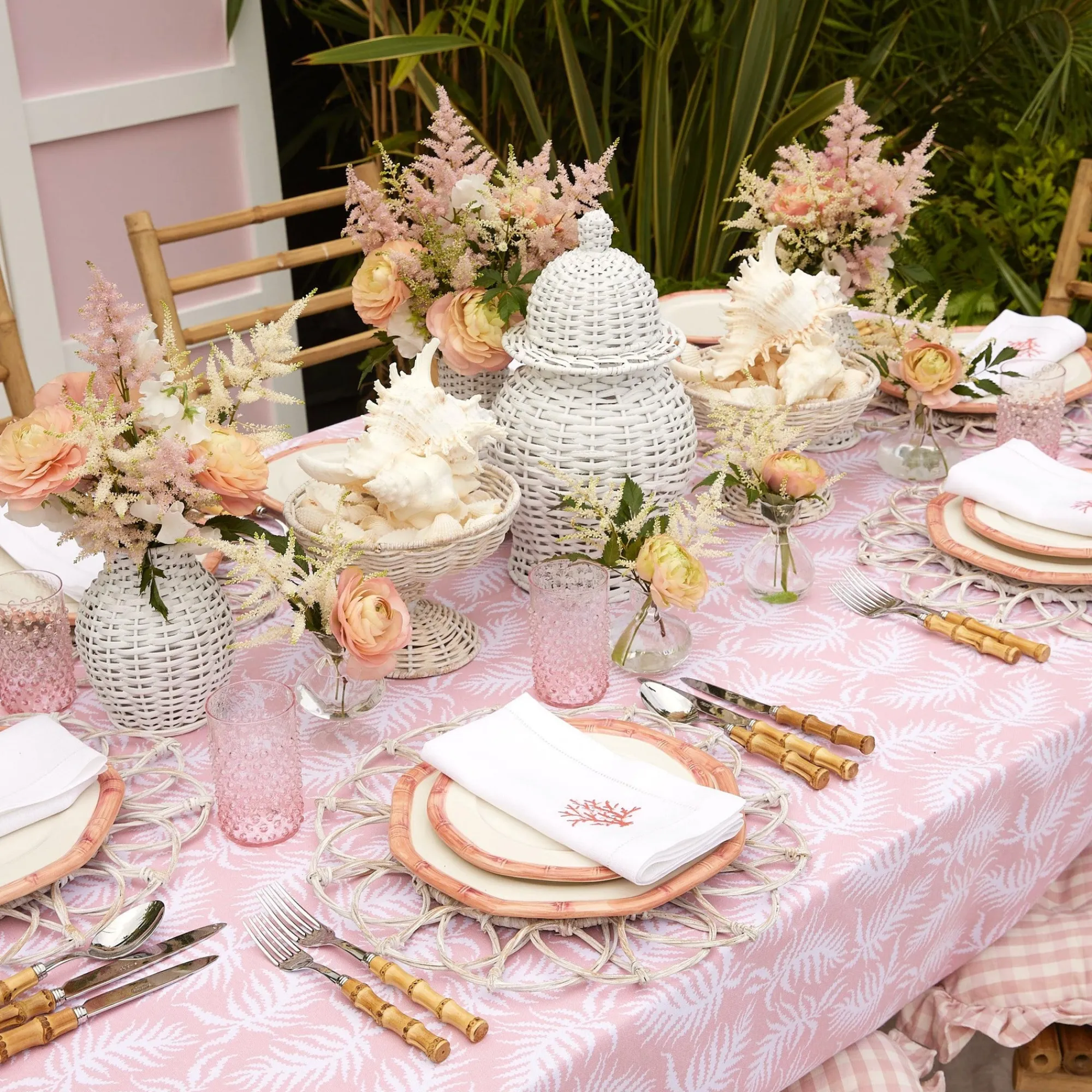 coral_linen_napkins_set_o_17.webp Fashion Coral Linen Napkins (Set Of 4) Napkins