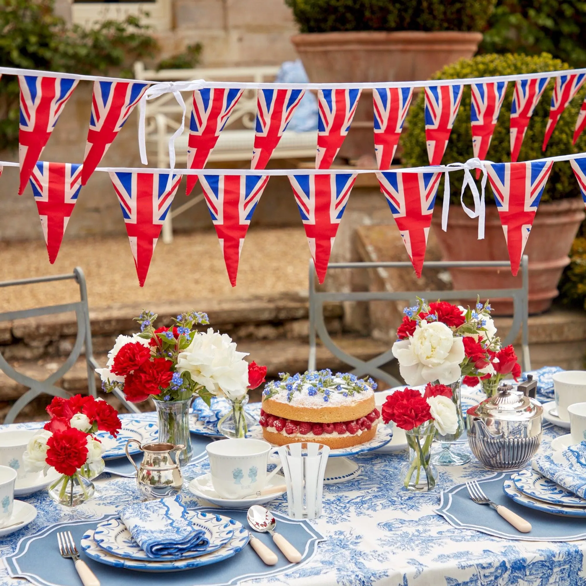 elizabeth_garland_cake_st_6.webp Fashion Elizabeth Garland Cake Stand Teaware