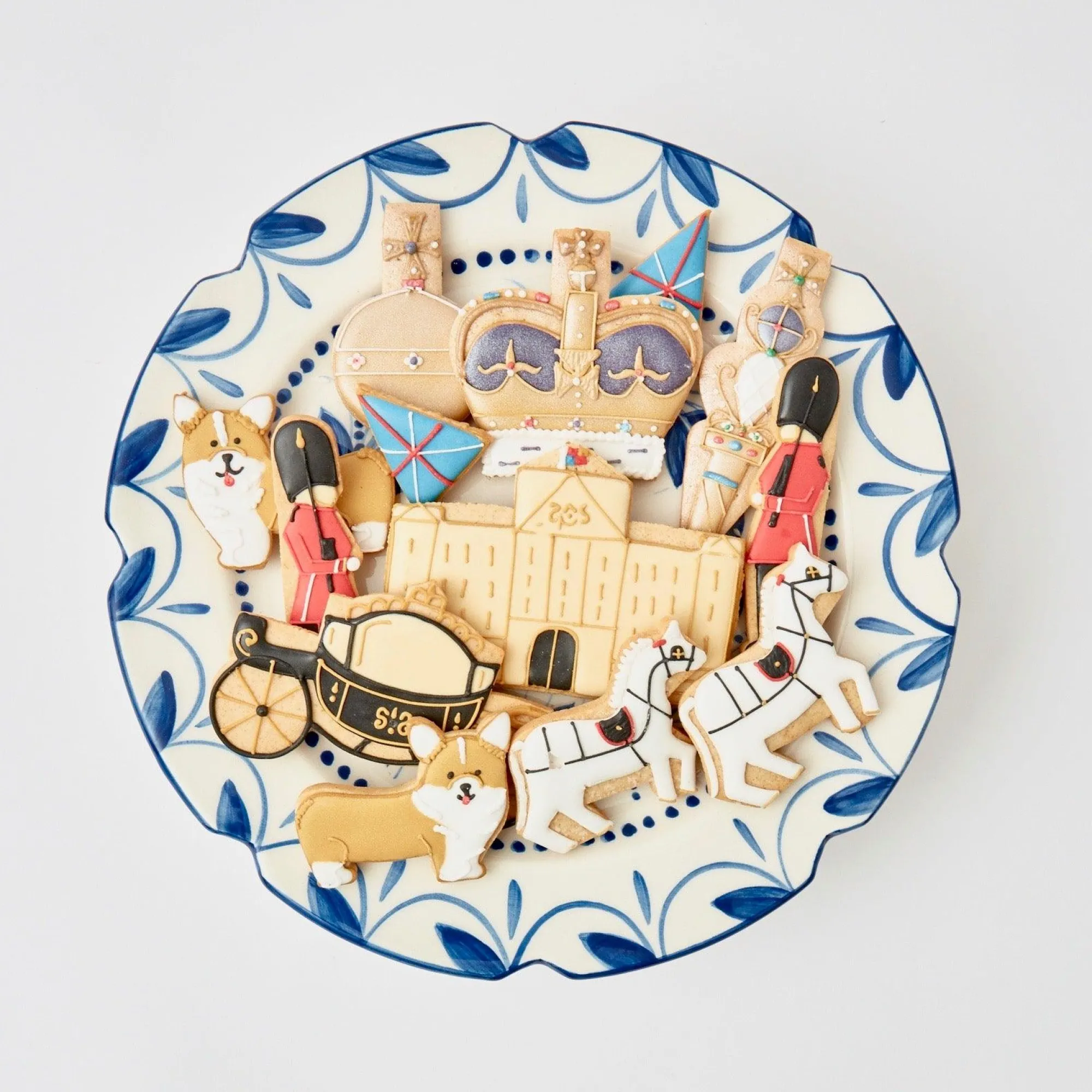 elizabeth_garland_cake_st_8.webp Fashion Elizabeth Garland Cake Stand Teaware