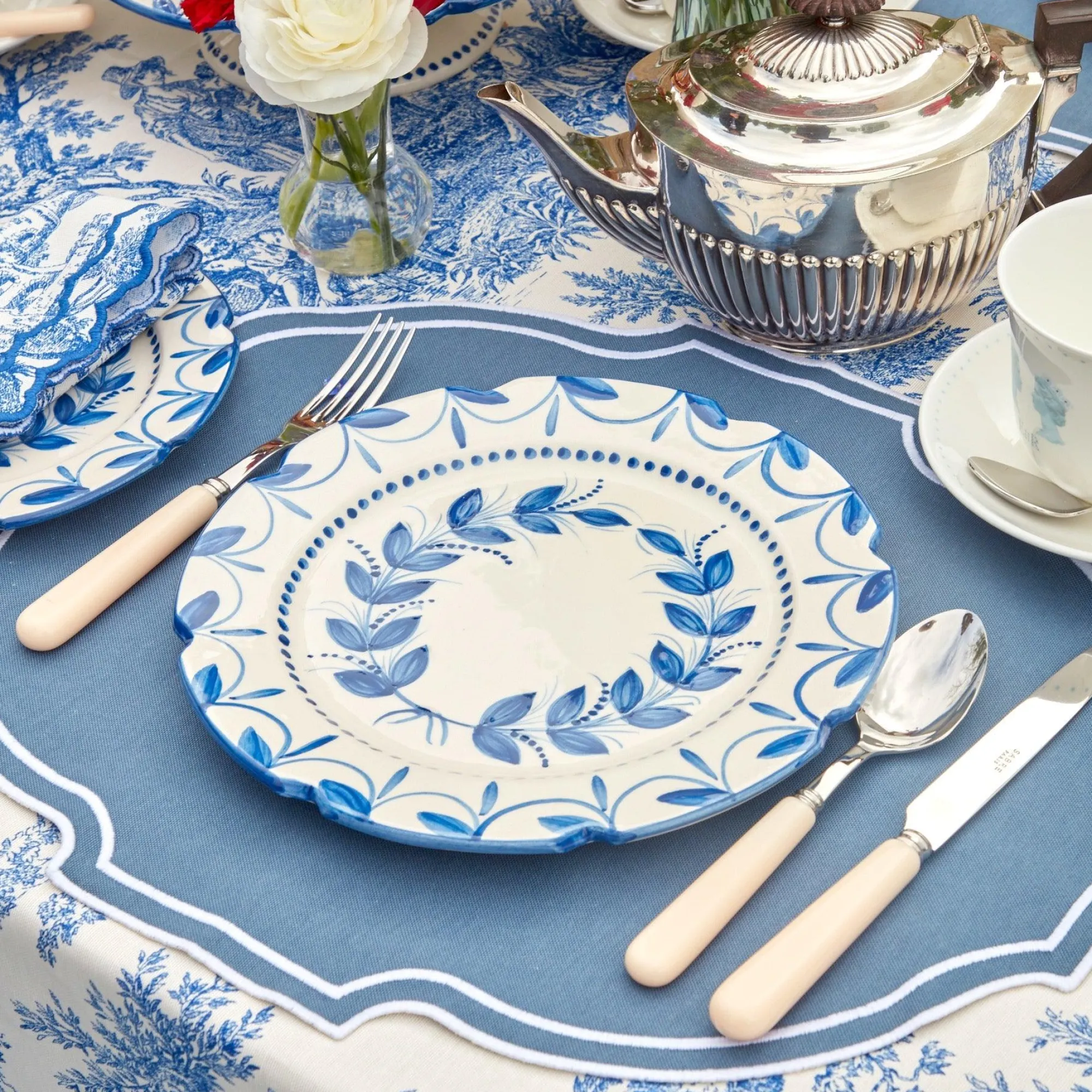 elizabeth_garland_dinner__16-1.webp Store Elizabeth Garland Dinner Plates (Set Of 4) Dinner Plates