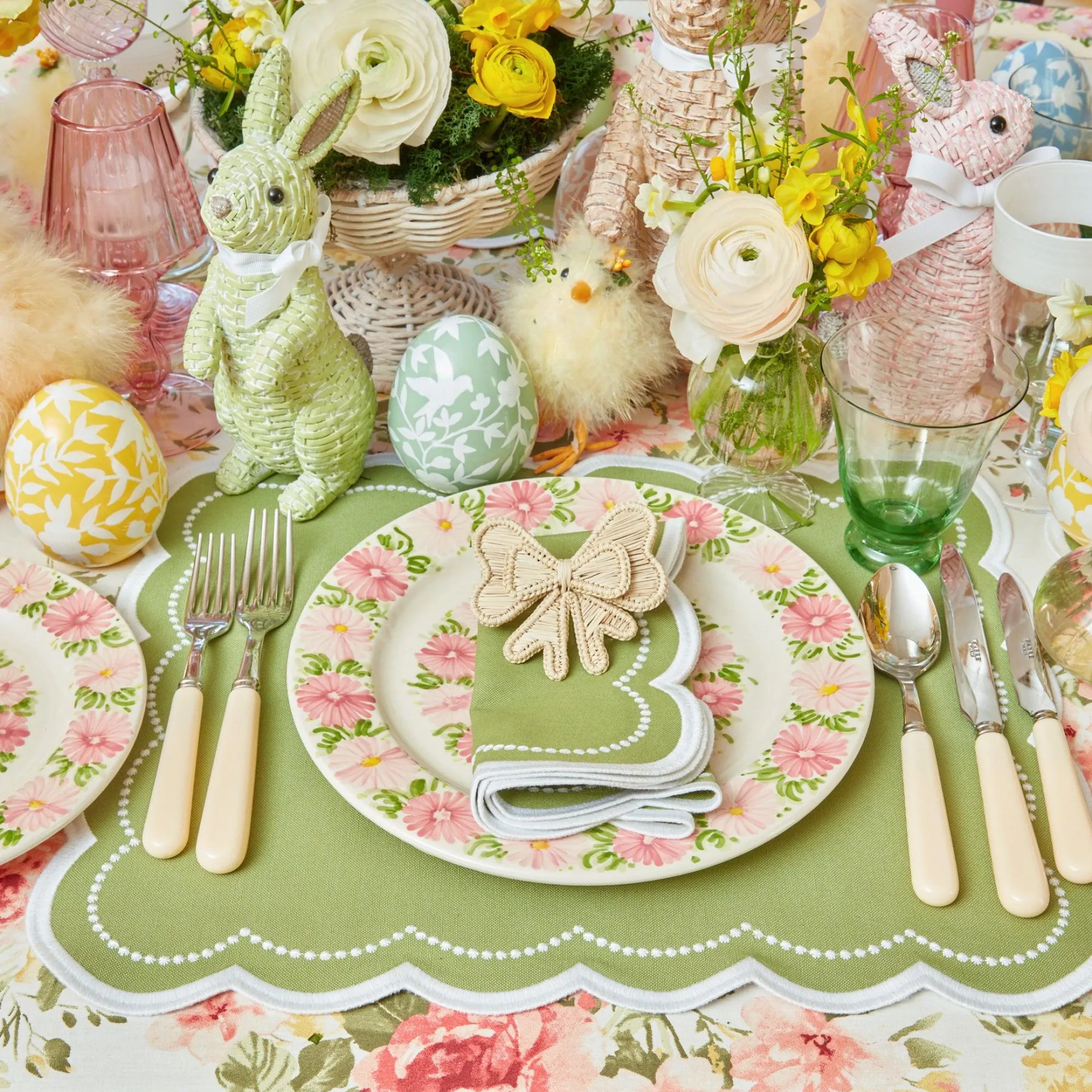 elsa_green_napkins_set_of_15.webp Hot Elsa Green Napkins (Set Of 4) Napkins