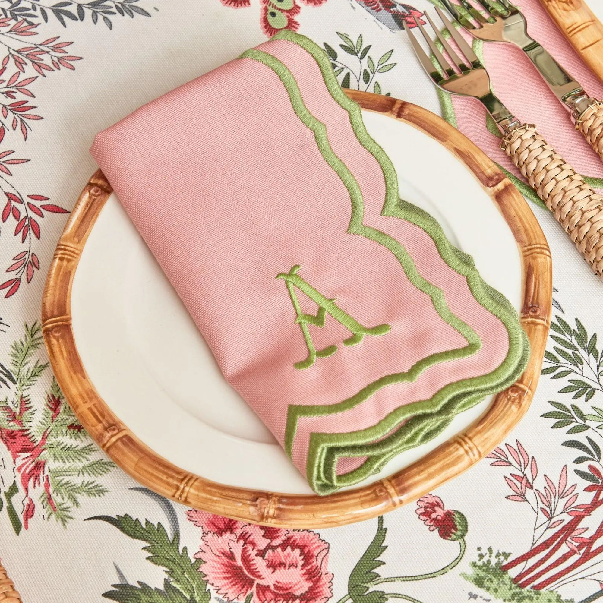 fleur_pink_napkins_set_of_15.webp Hot Fleur Pink Napkins (Set Of 4) Napkins