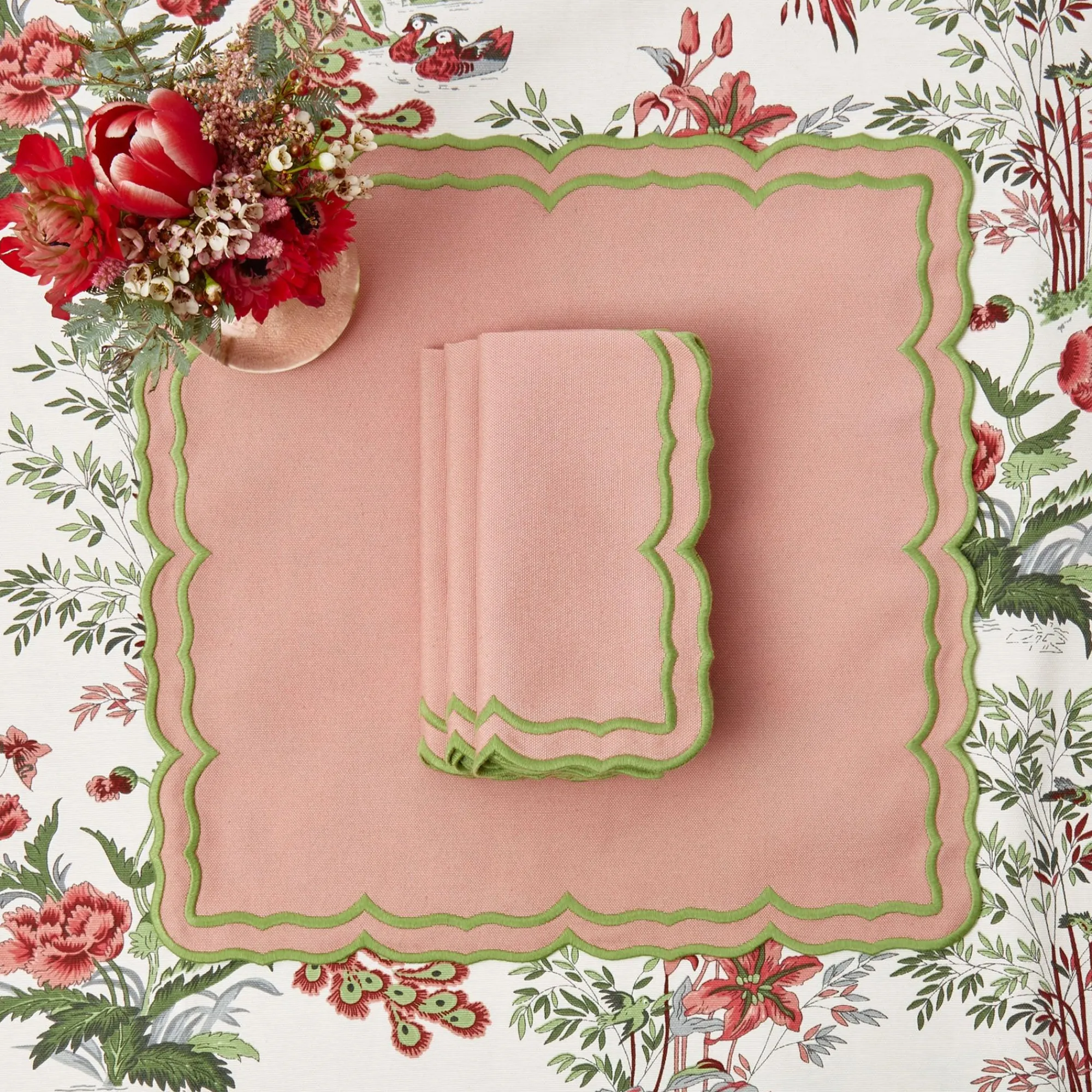 fleur_pink_napkins_set_of_20.webp Hot Fleur Pink Napkins (Set Of 4) Napkins