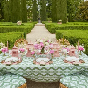 Hot Fleur Pink Napkins (Set Of 4) Napkins