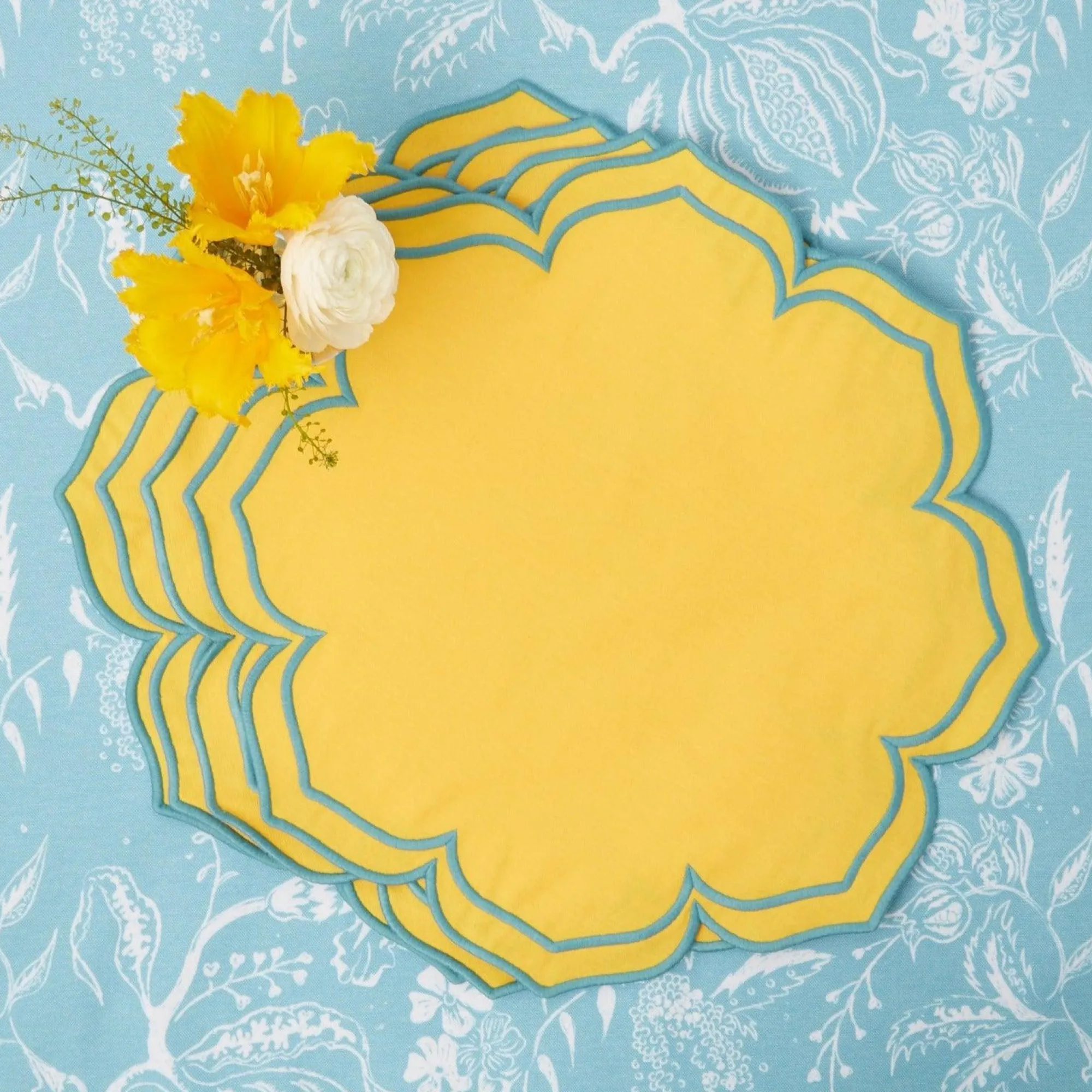 fleur_yellow_placemats_se_0.webp Hot Fleur Yellow Placemats (Set Of 4) Placemats