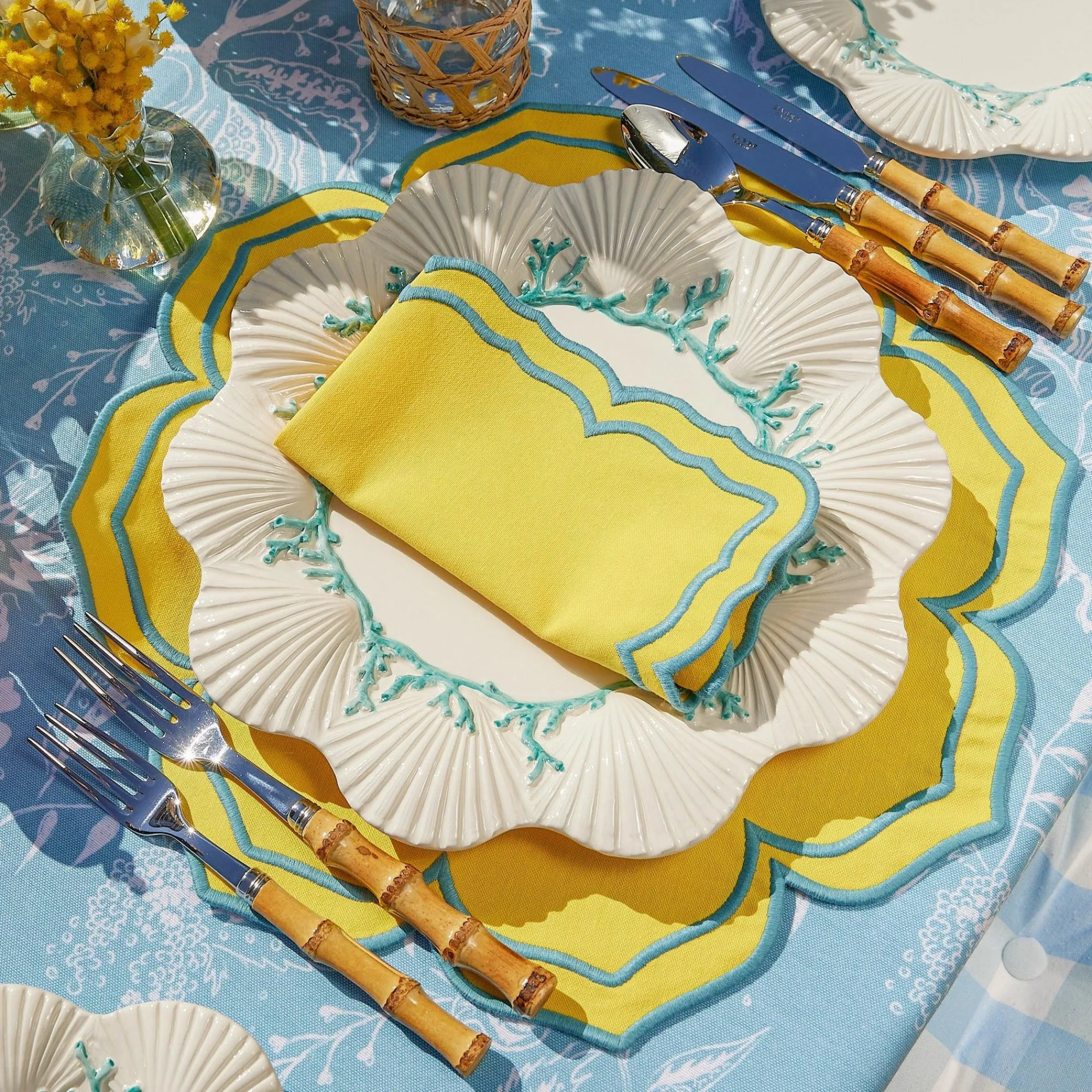 fleur_yellow_placemats_se_4.webp Hot Fleur Yellow Placemats (Set Of 4) Placemats