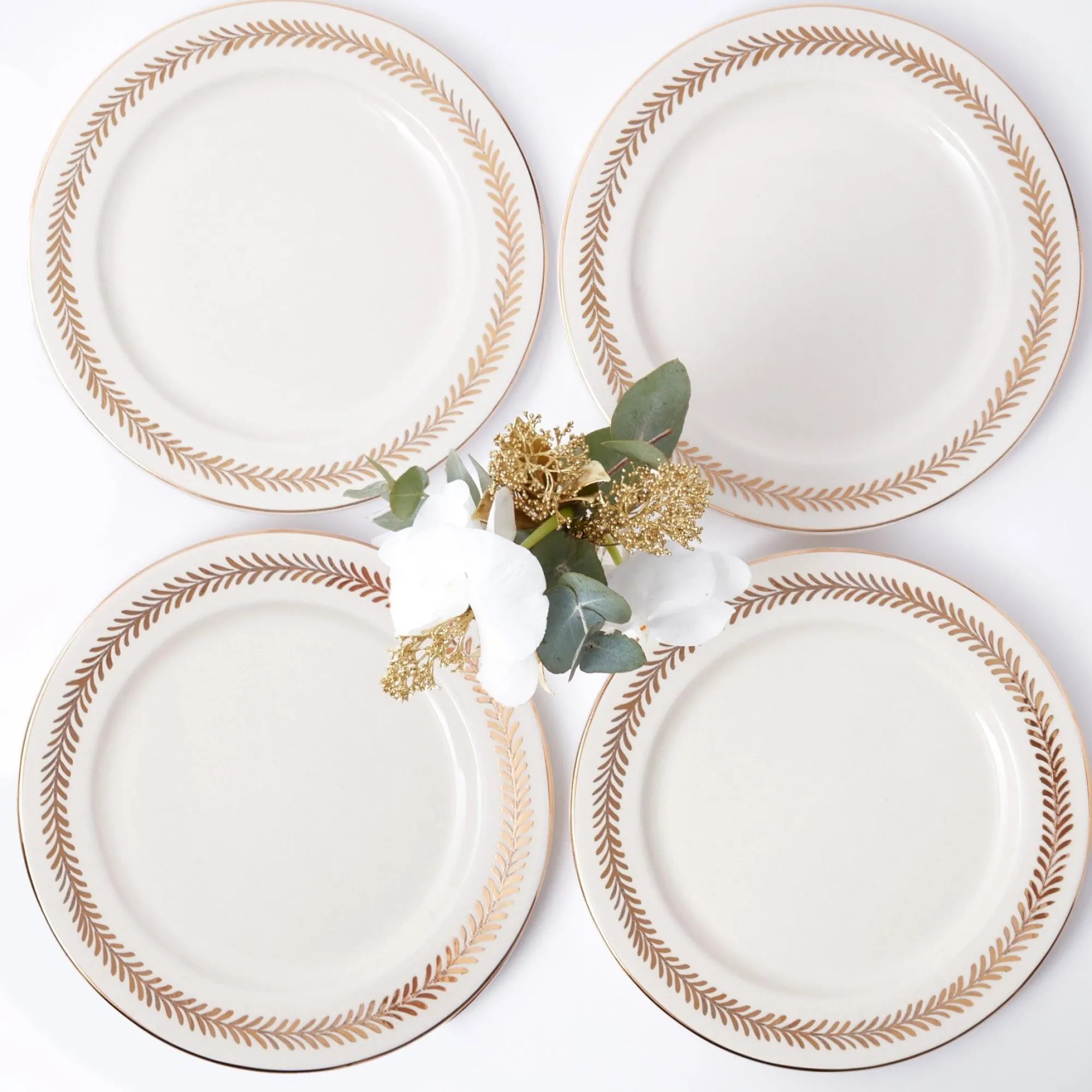 gold_garland_dinner_plate_0.webp Discount Gold Garland Dinner Plates (Set Of 4) Crockery Sets