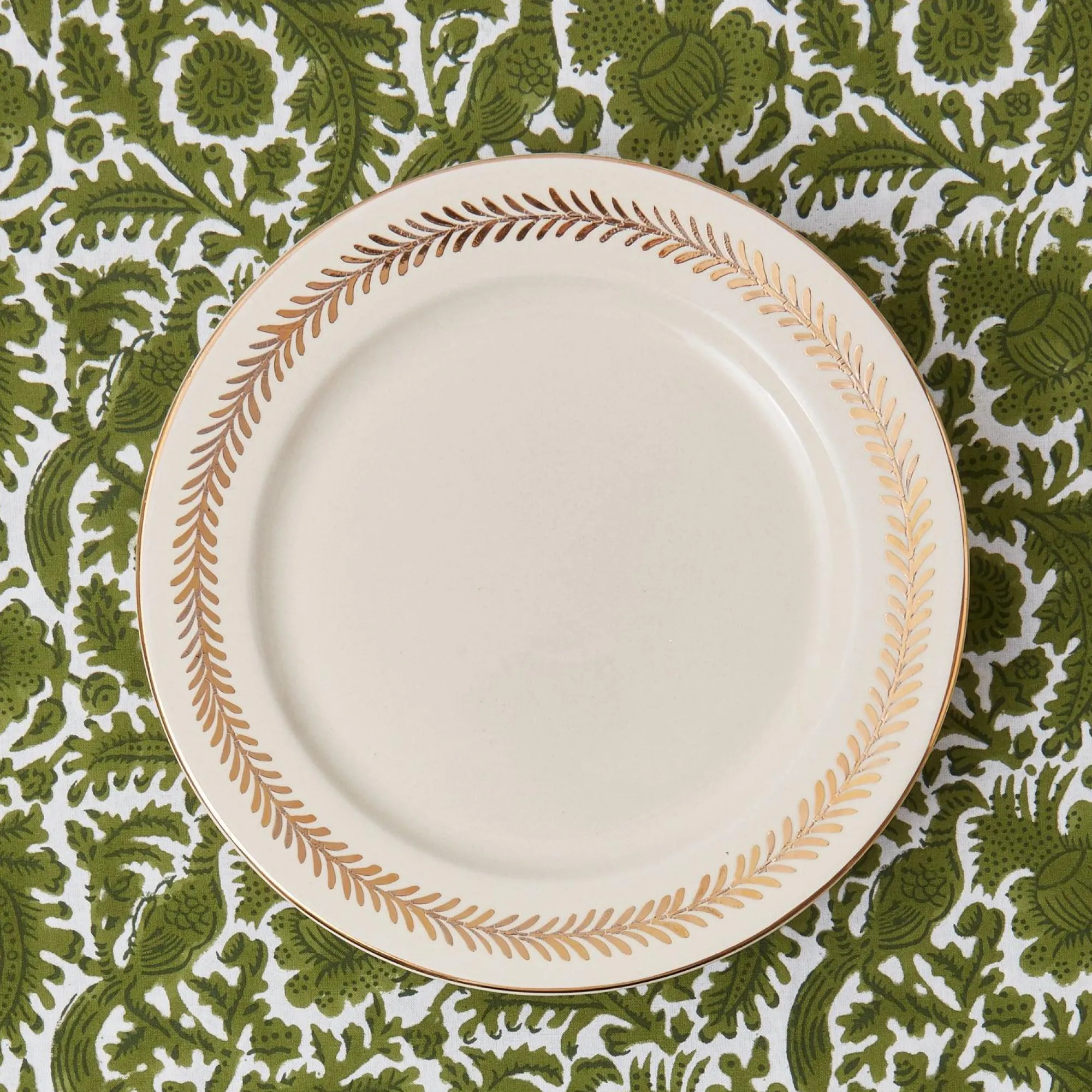 gold_garland_dinner_plate_15.webp Online Gold Garland Dinner Plate Dinner Plates