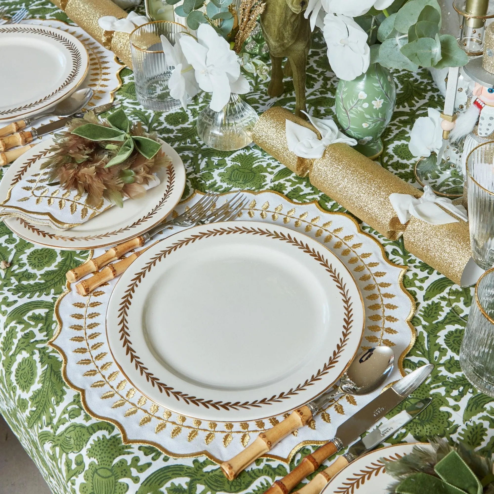 gold_garland_dinner_plate_9-2.webp Online Gold Garland Dinner Plate Dinner Plates