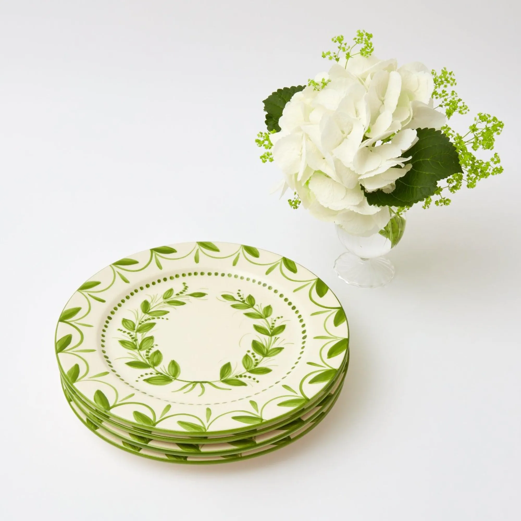 green_garland_dinner_plat_7.webp New Green Garland Dinner Plates (Set Of 4) Crockery Sets