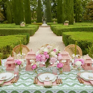 Fashion Green Ikat & Pink Fleur Linen Set Table Linen Sets