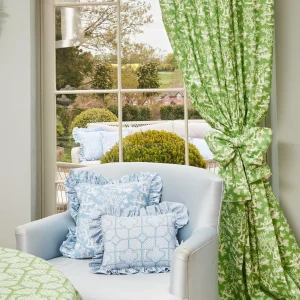 Outlet Green Pagoda Garden Fabric Serena Fresson Fabrics