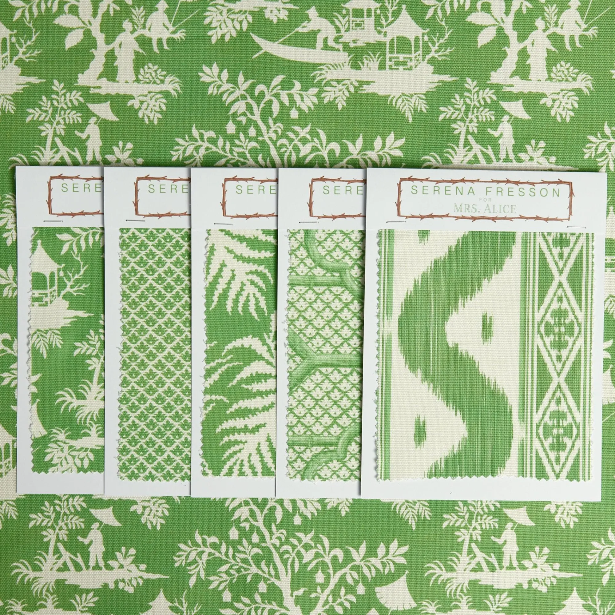 green_pagoda_garden_fabri_8.webp Outlet Green Pagoda Garden Fabric Serena Fresson Fabrics