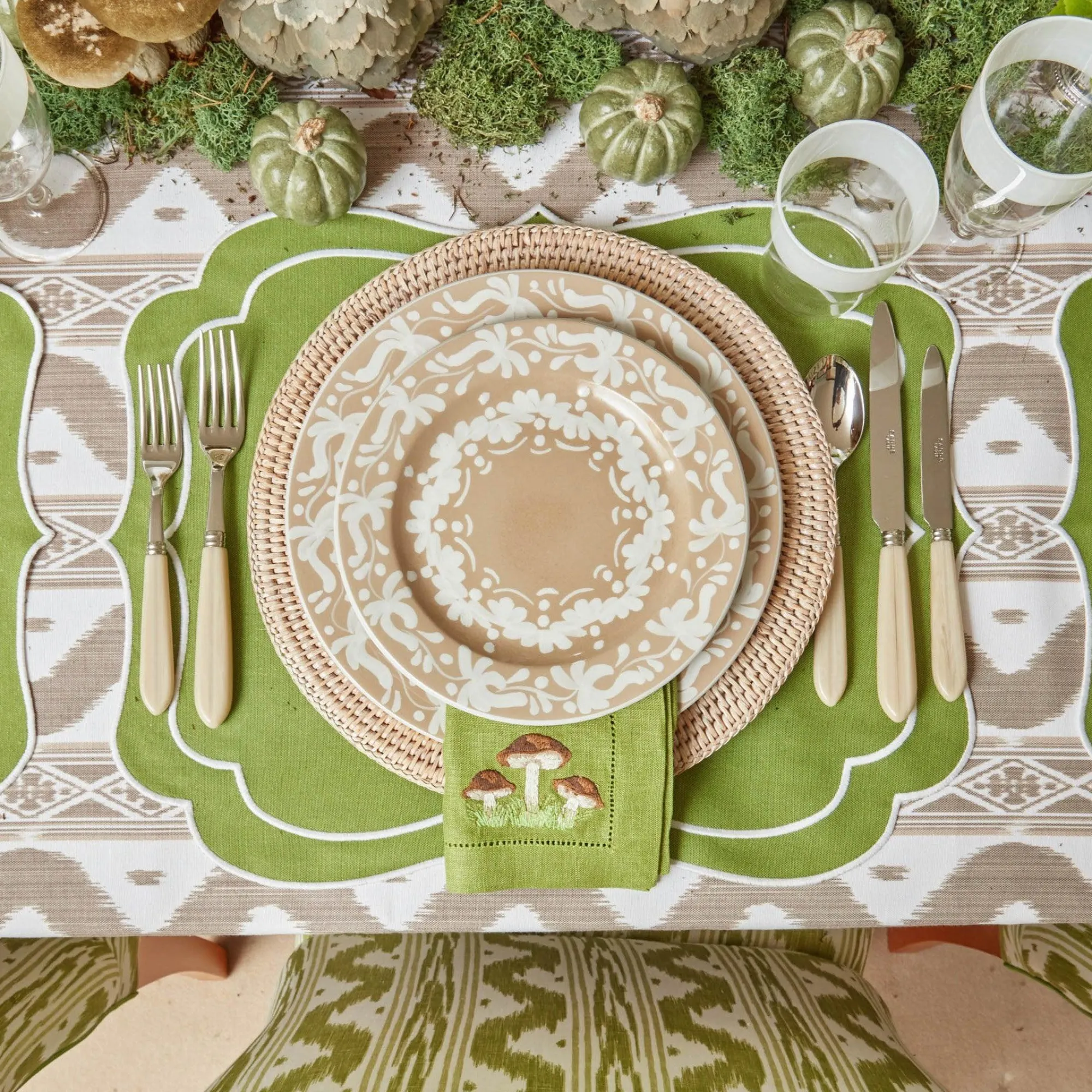 grey_horn_cutlery_set__pi_10.webp Best Sale Grey Horn Cutlery Set (5 Piece) Cutlery Sets