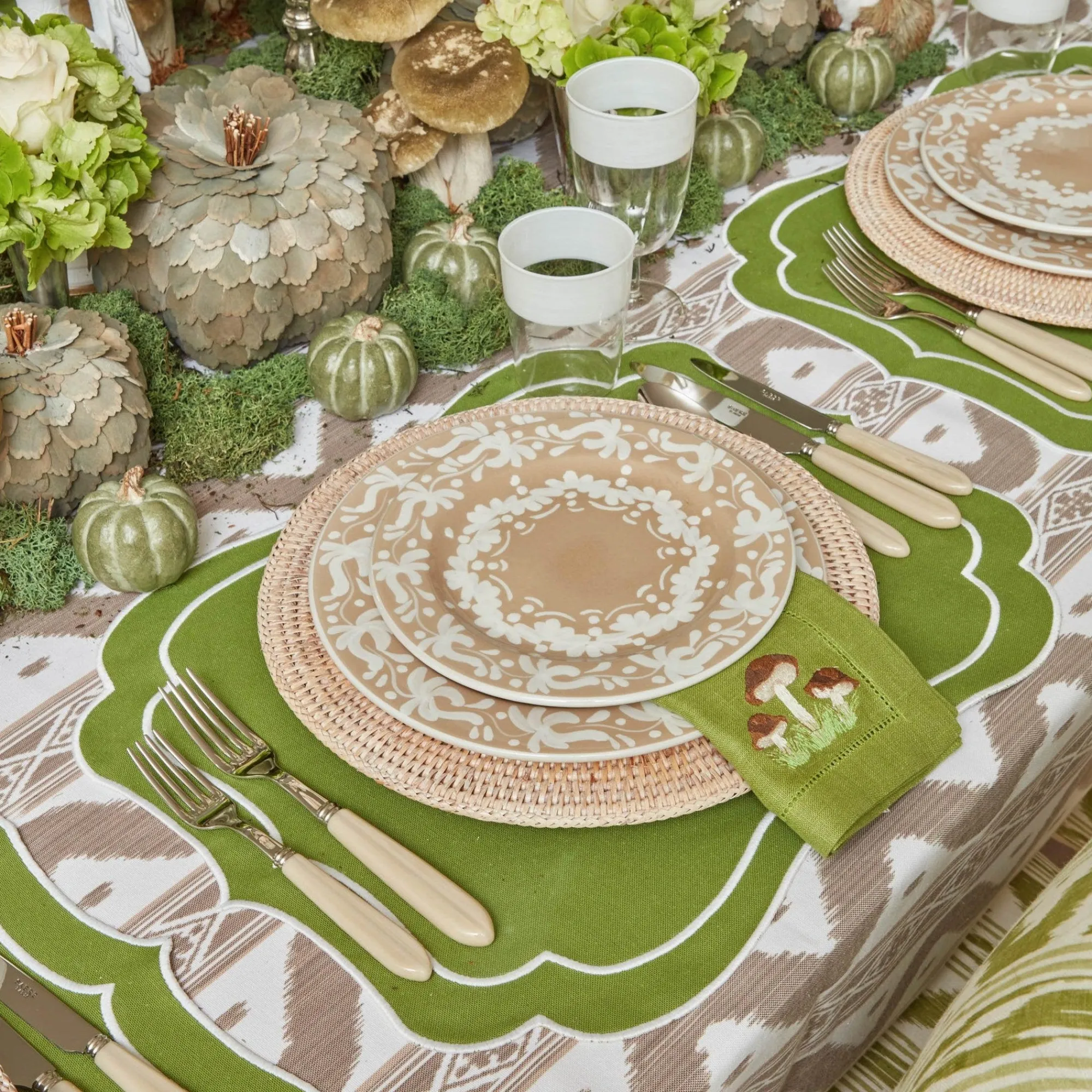 grey_horn_cutlery_set__pi_13.webp Best Sale Grey Horn Cutlery Set (5 Piece) Cutlery Sets