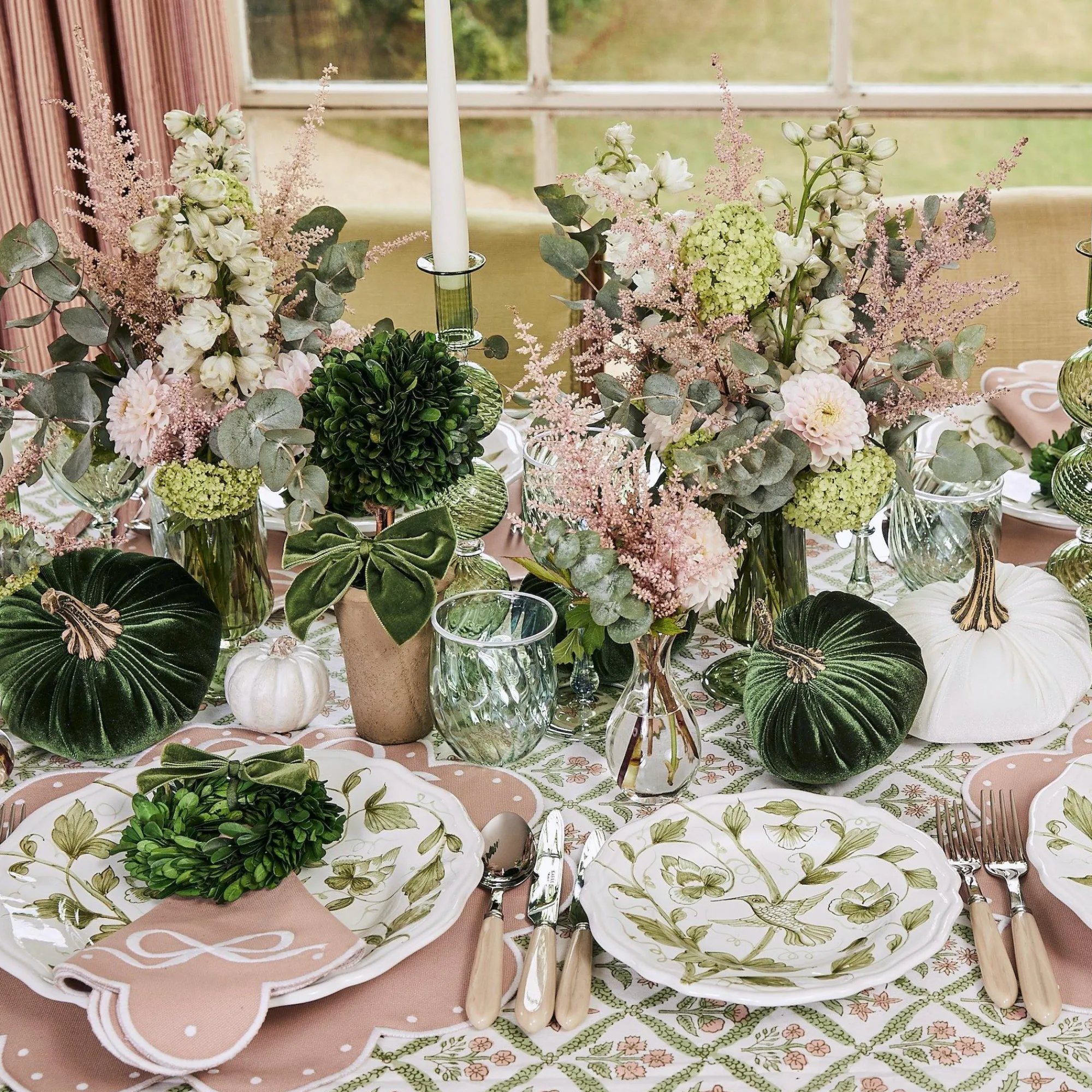 hand_painted_hummingbird__23.webp Online Hand Painted Hummingbird Starter Plate Starter Plates