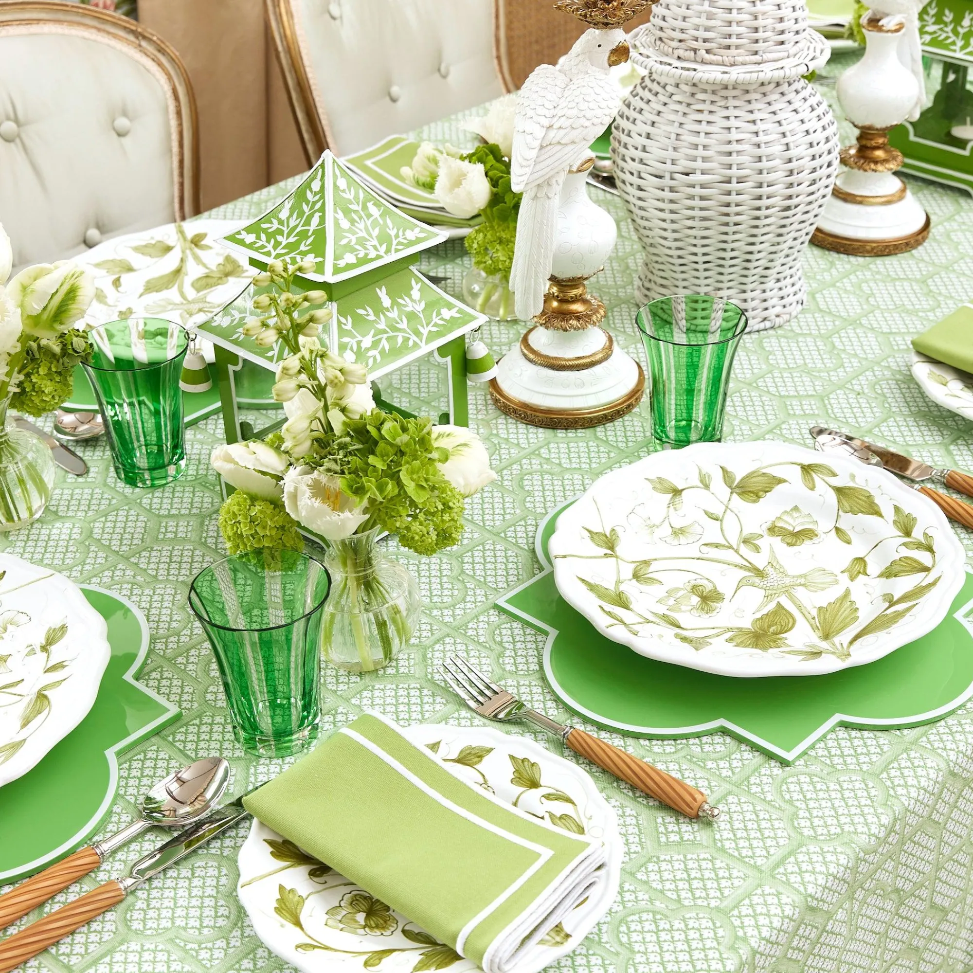 hand_painted_hummingbird__7.webp Online Hand Painted Hummingbird Starter Plate Starter Plates