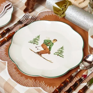 Fashion Heidi & Hans Skier Dinner Plate (Set Of 4) Crockery Sets