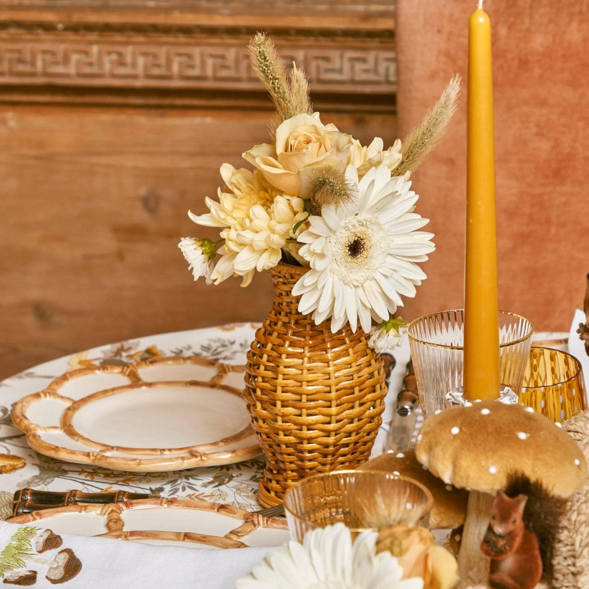 honey_rattan_vase_set_of__1.webp Clearance Honey Rattan Vase (Set Of 3) Rattan Tableware