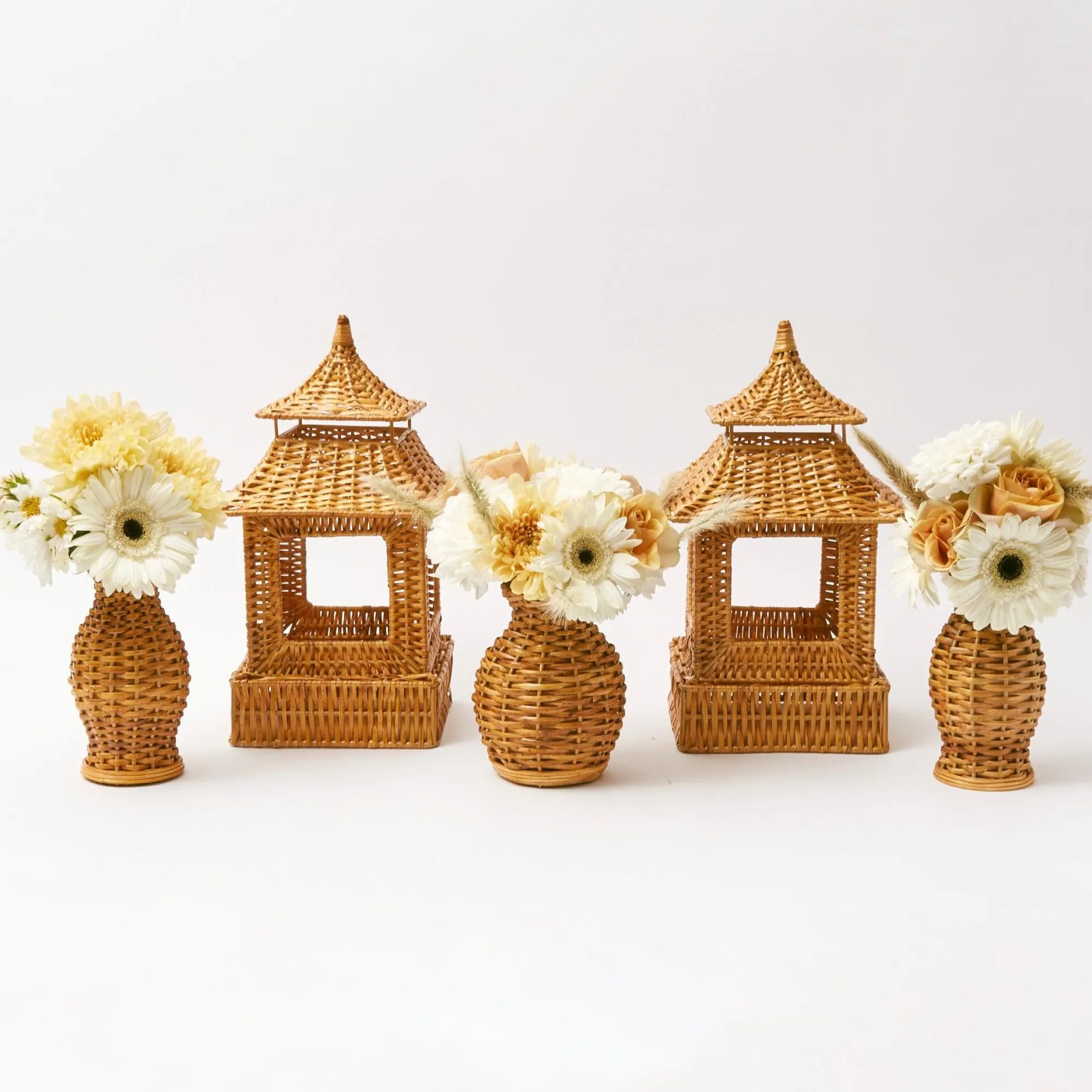 honey_rattan_vase_set_of__5.webp Clearance Honey Rattan Vase (Set Of 3) Rattan Tableware