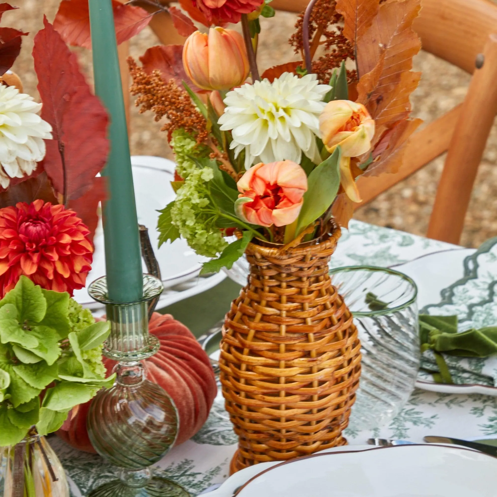 honey_rattan_vase_set_of__9.webp Clearance Honey Rattan Vase (Set Of 3) Rattan Tableware