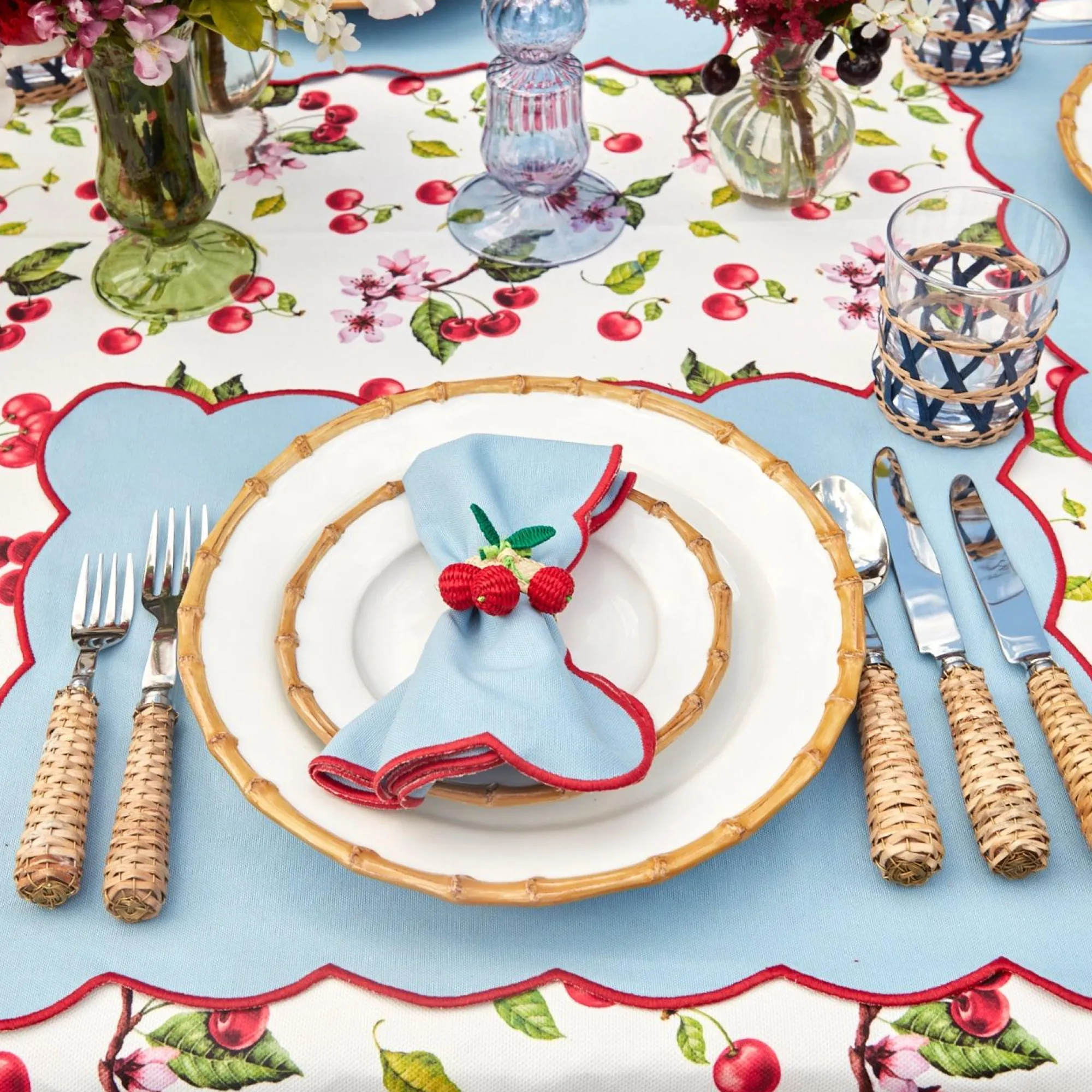 ink_raffia_water_glasses__13.webp Shop Ink Raffia Water Glasses (Set Of 4) Glasses