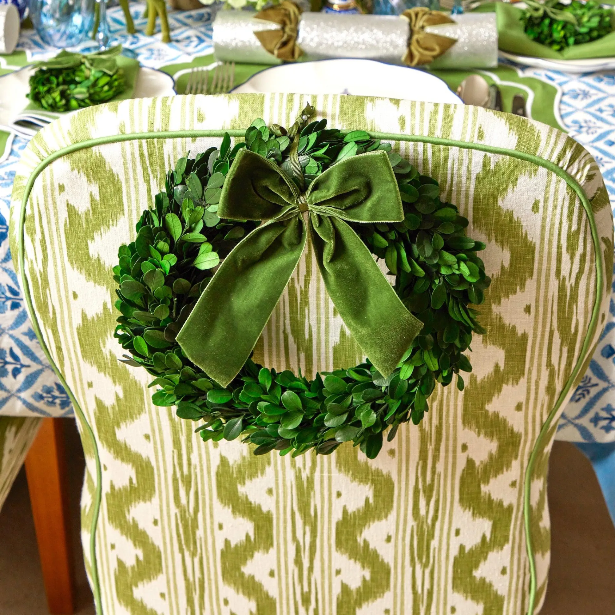 large_forest_green_velvet_1.webp Shop Large Forest Green Velvet Bow Napkin Rings, Bows & Wreaths