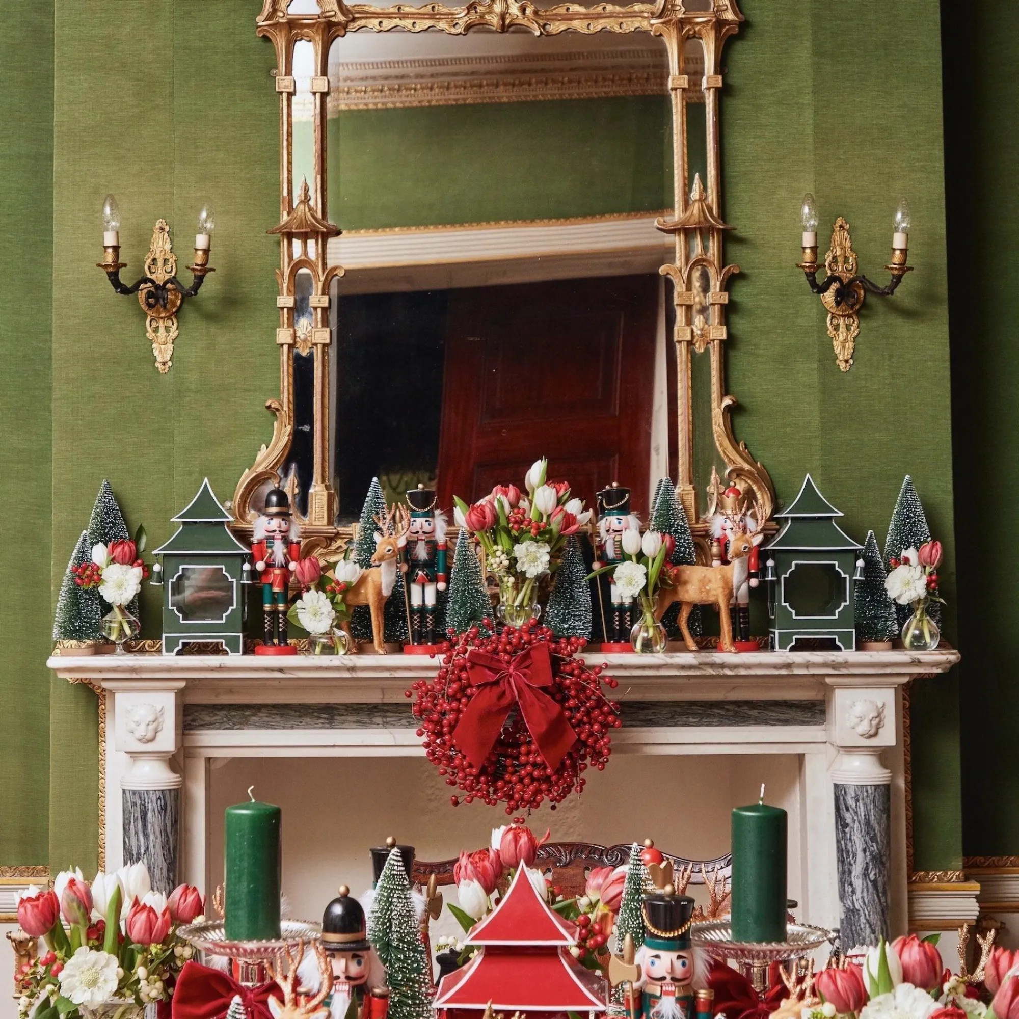 large_ruby_red_velvet_bow_9.webp Online Large Ruby Red Velvet Bow Napkin Rings, Bows & Wreaths