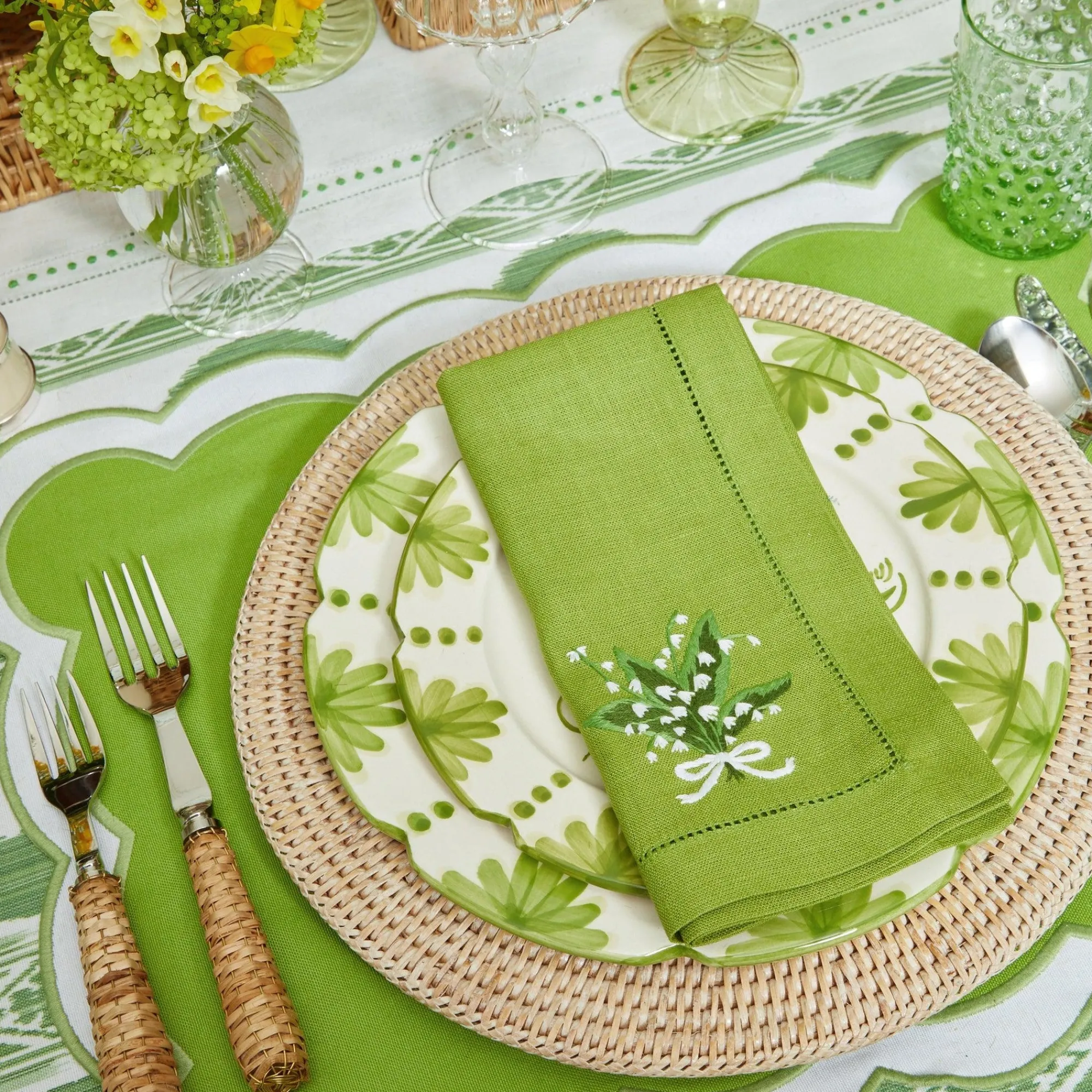 lily_of_the_valley_green__10.webp Shop Lily Of The Valley Green Linen Napkins (Set Of 4) Napkins